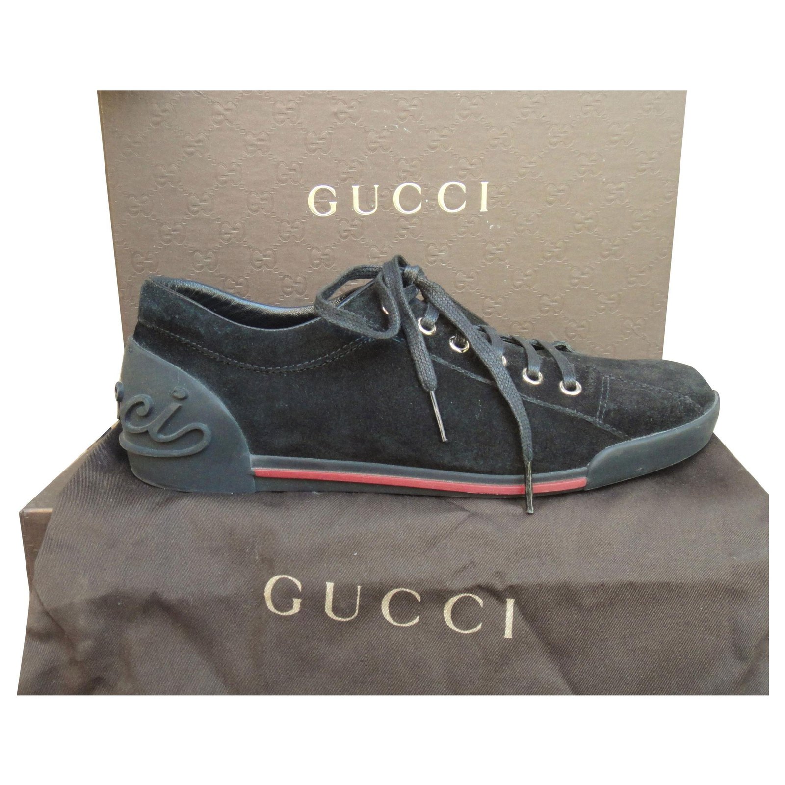 paars Italiaans Email schrijven Gucci p sneaker 39 1/2 Black Deerskin ref.170581 - Joli Closet