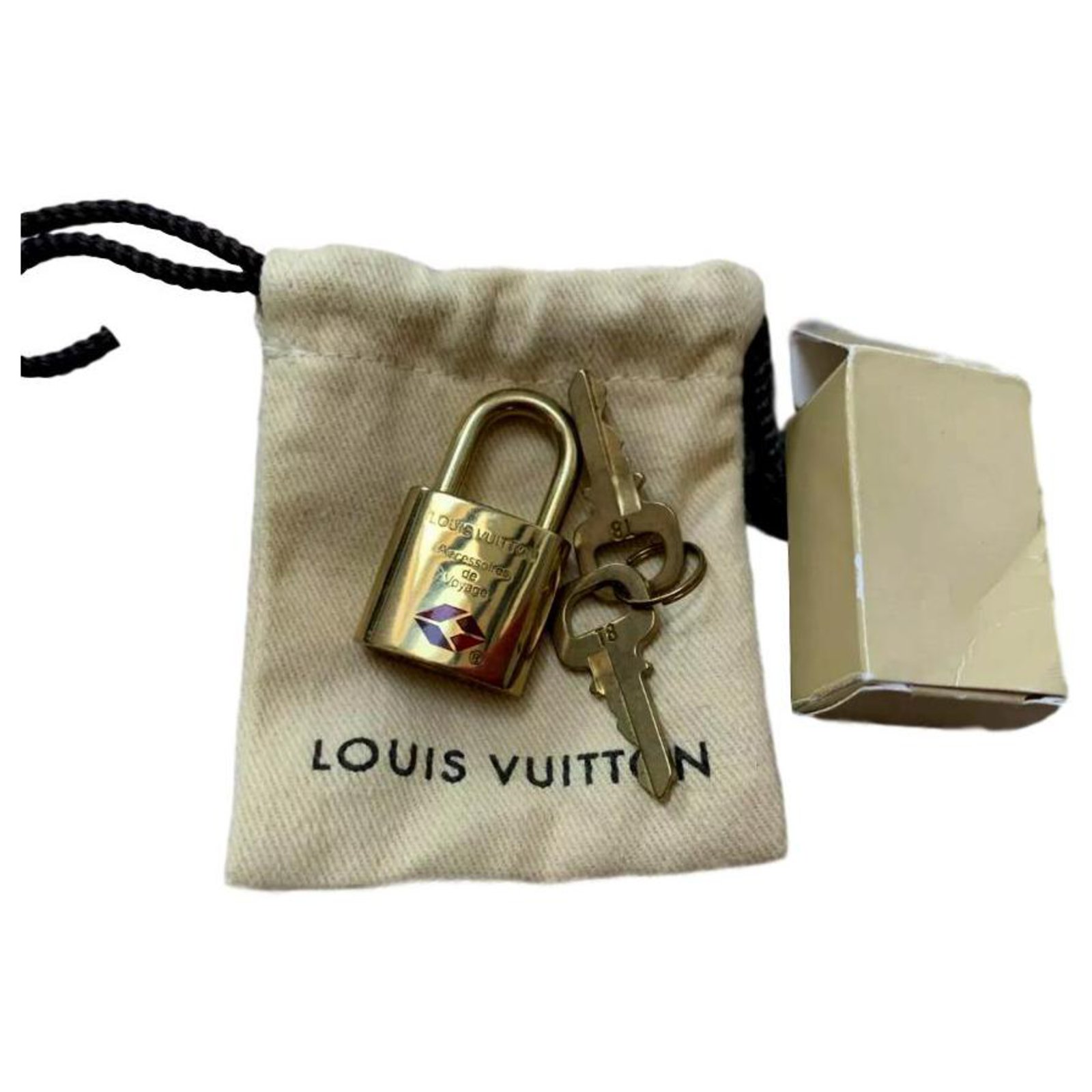 Louis Vuitton Cadeaux VIP Acier Doré ref.170599 - Joli Closet
