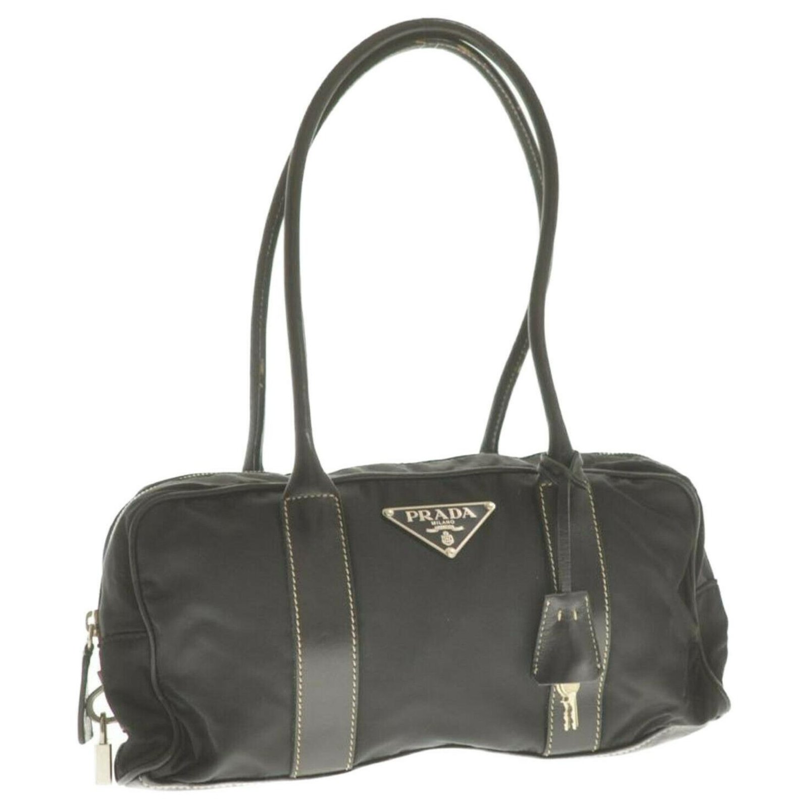 Prada Re-Nylon Shoulder Bag in Black Nylon ref.906397 - Joli Closet