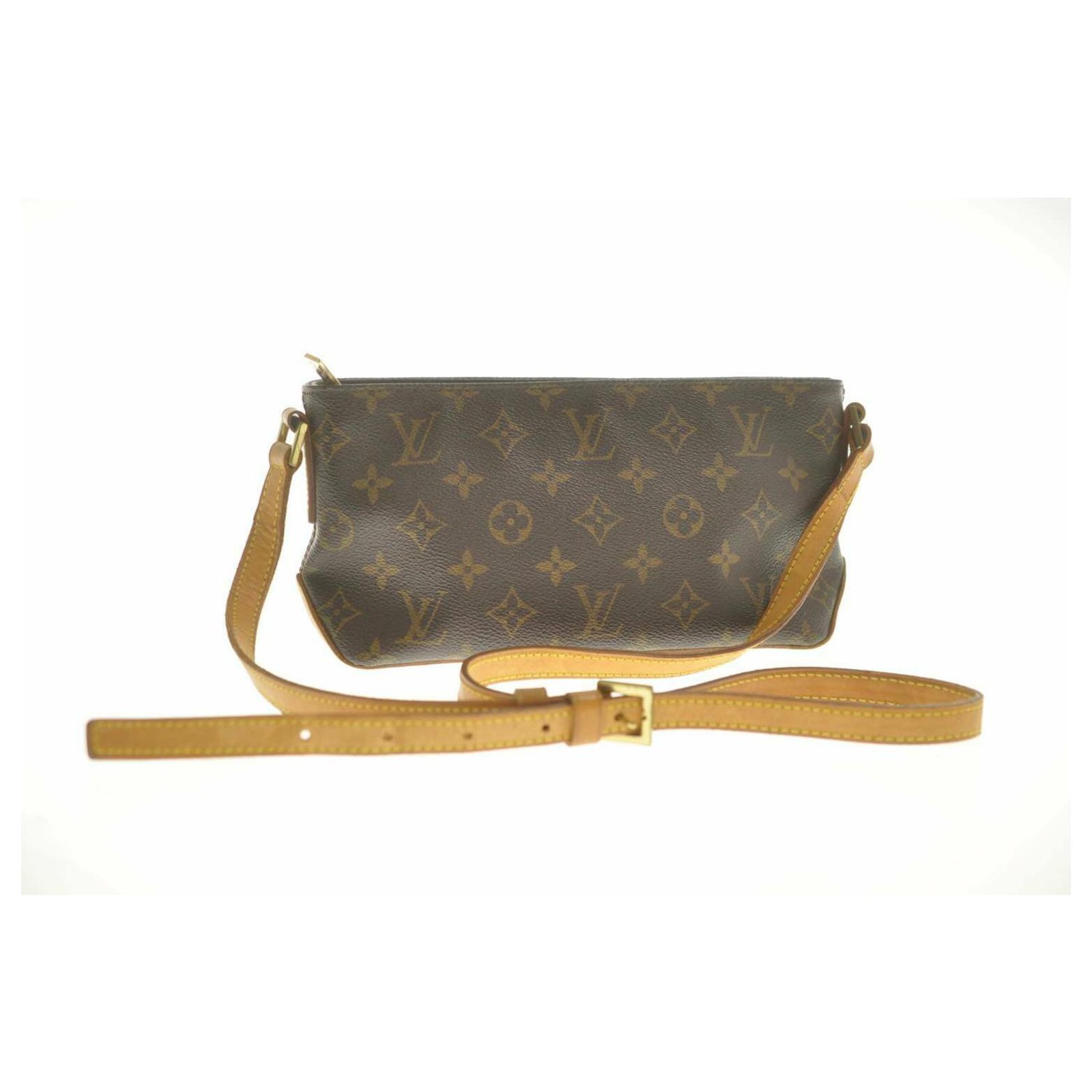 Louis Vuitton Monogram Trotteur Shoulder Bag Brown Cloth ref.172373 - Joli  Closet