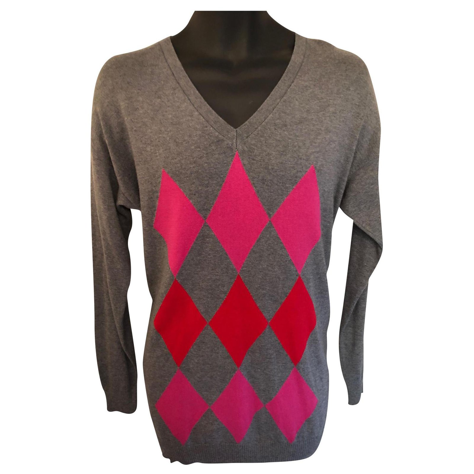 pink tommy sweater