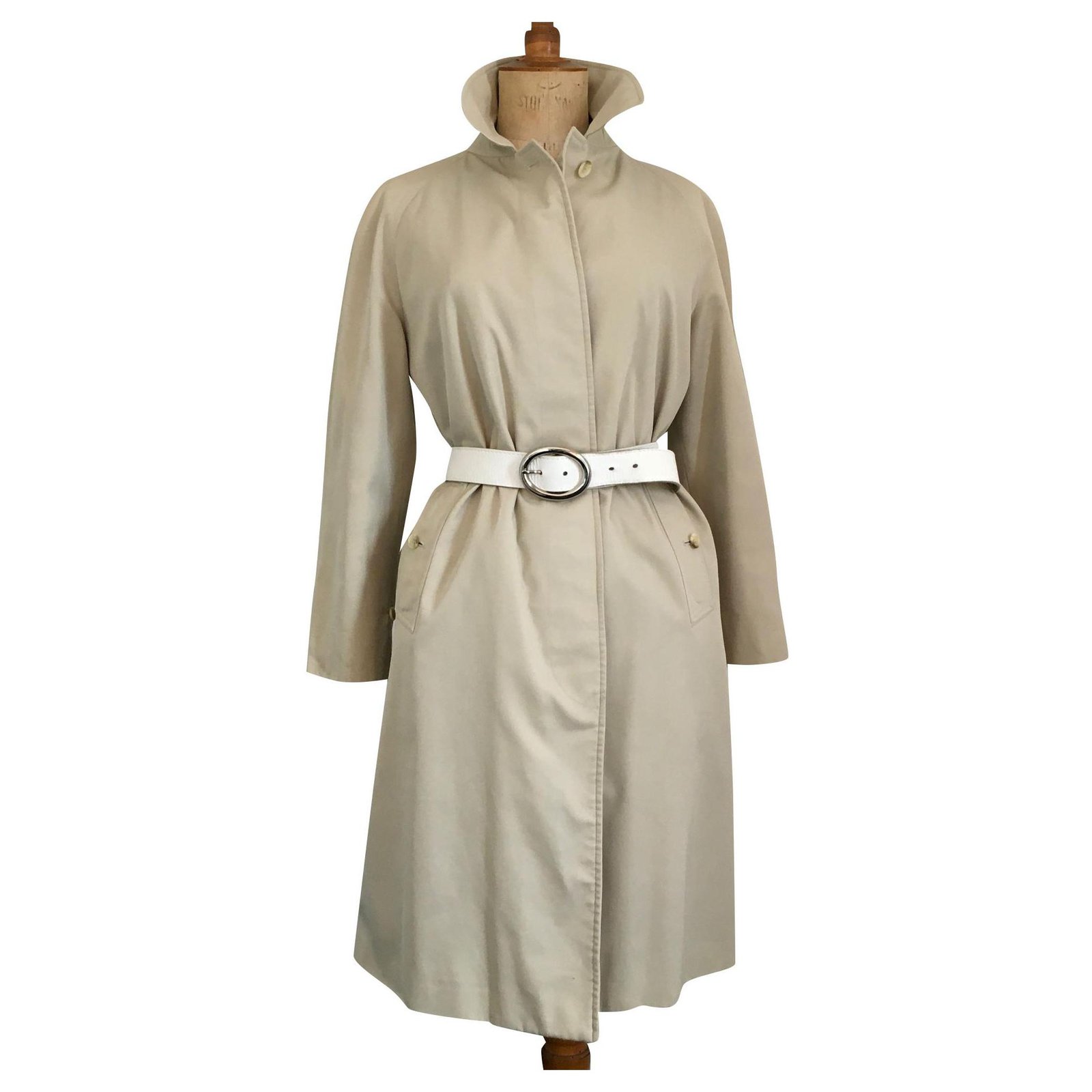 classic burberry trench