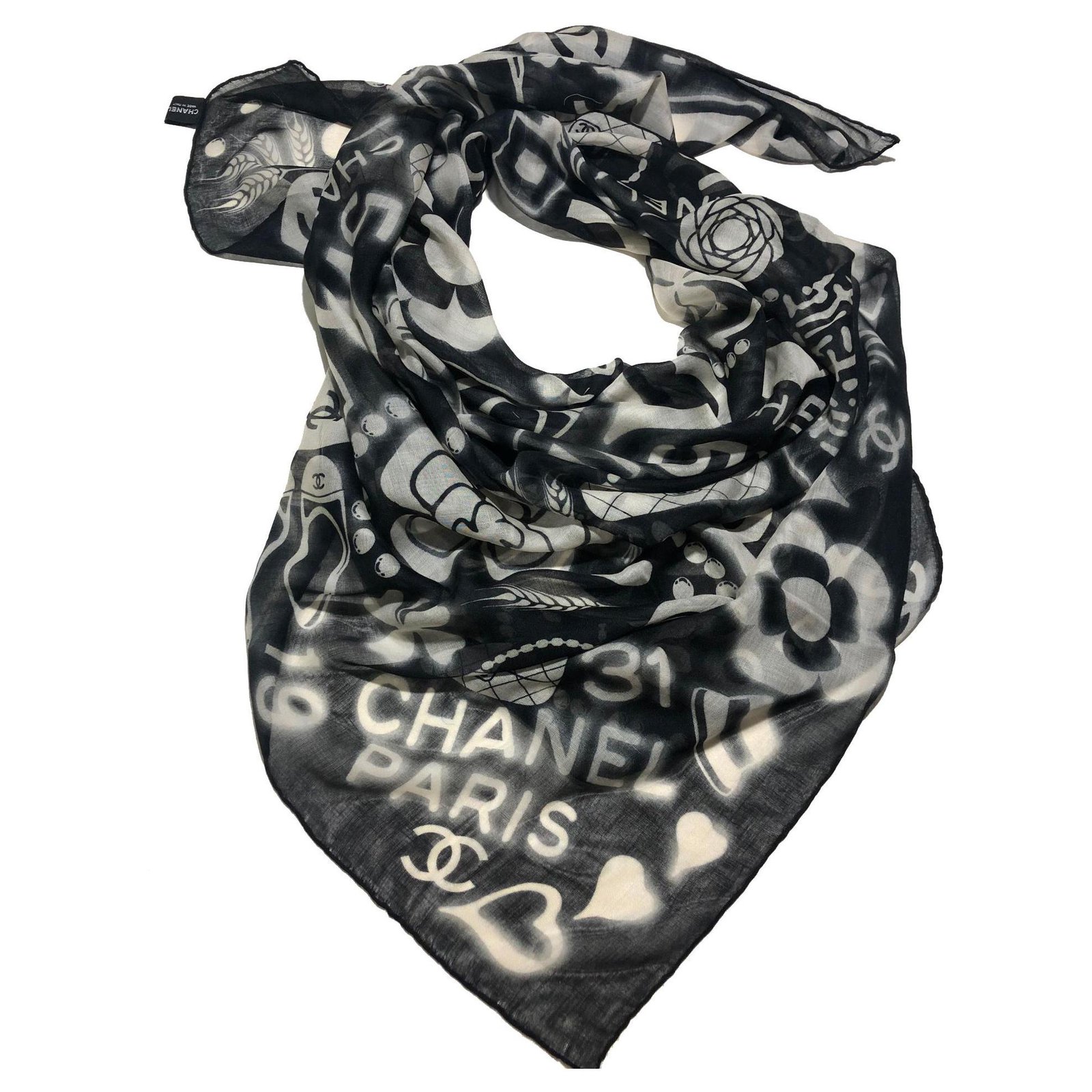 Black white CHANEL shawl Silk Cashmere Wool ref.179234 - Joli Closet