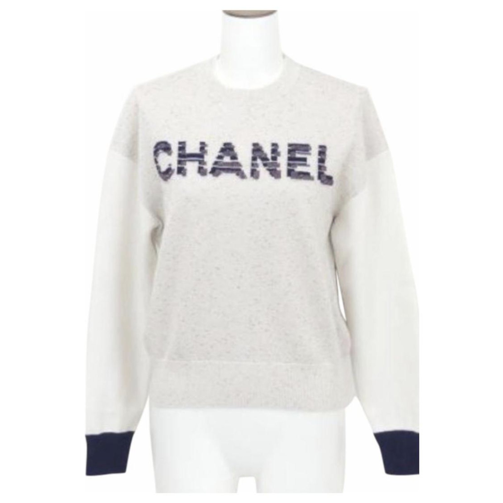 Chanel sweater Cc 2019 2020 Cream ref.179264 - Joli Closet