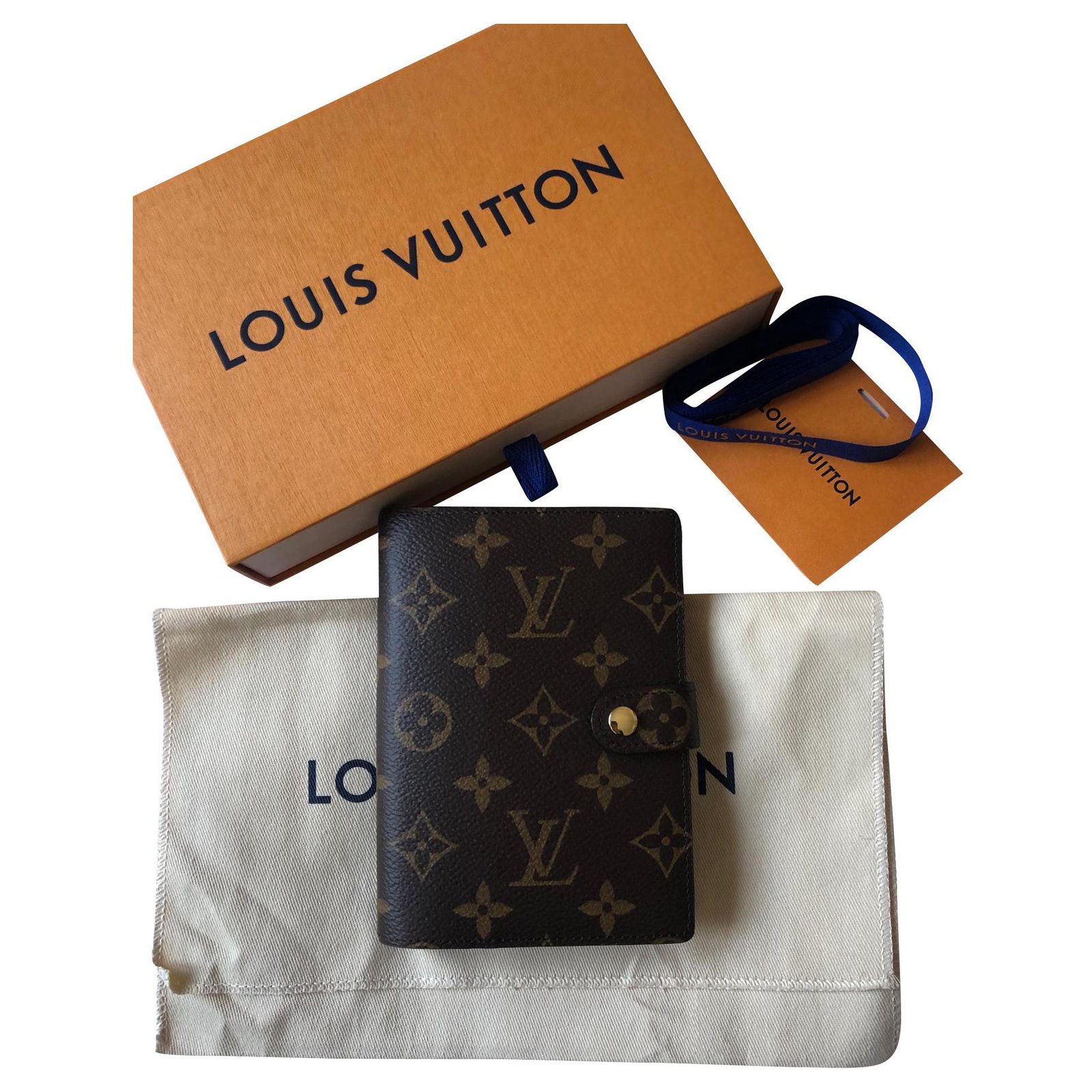 Louis Vuitton Agenda Cover Small Ring Monogram Brown