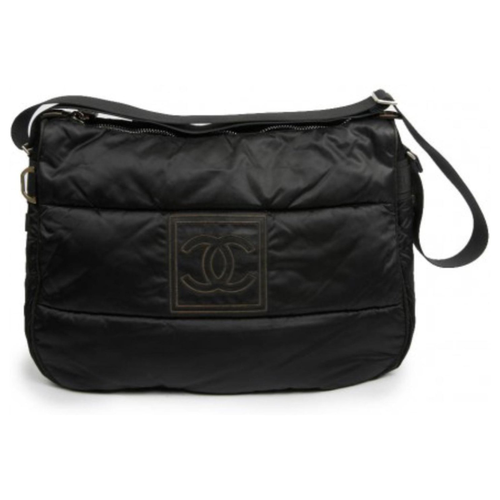 Chanel Messenger bag Black Nylon ref.184572 - Joli Closet