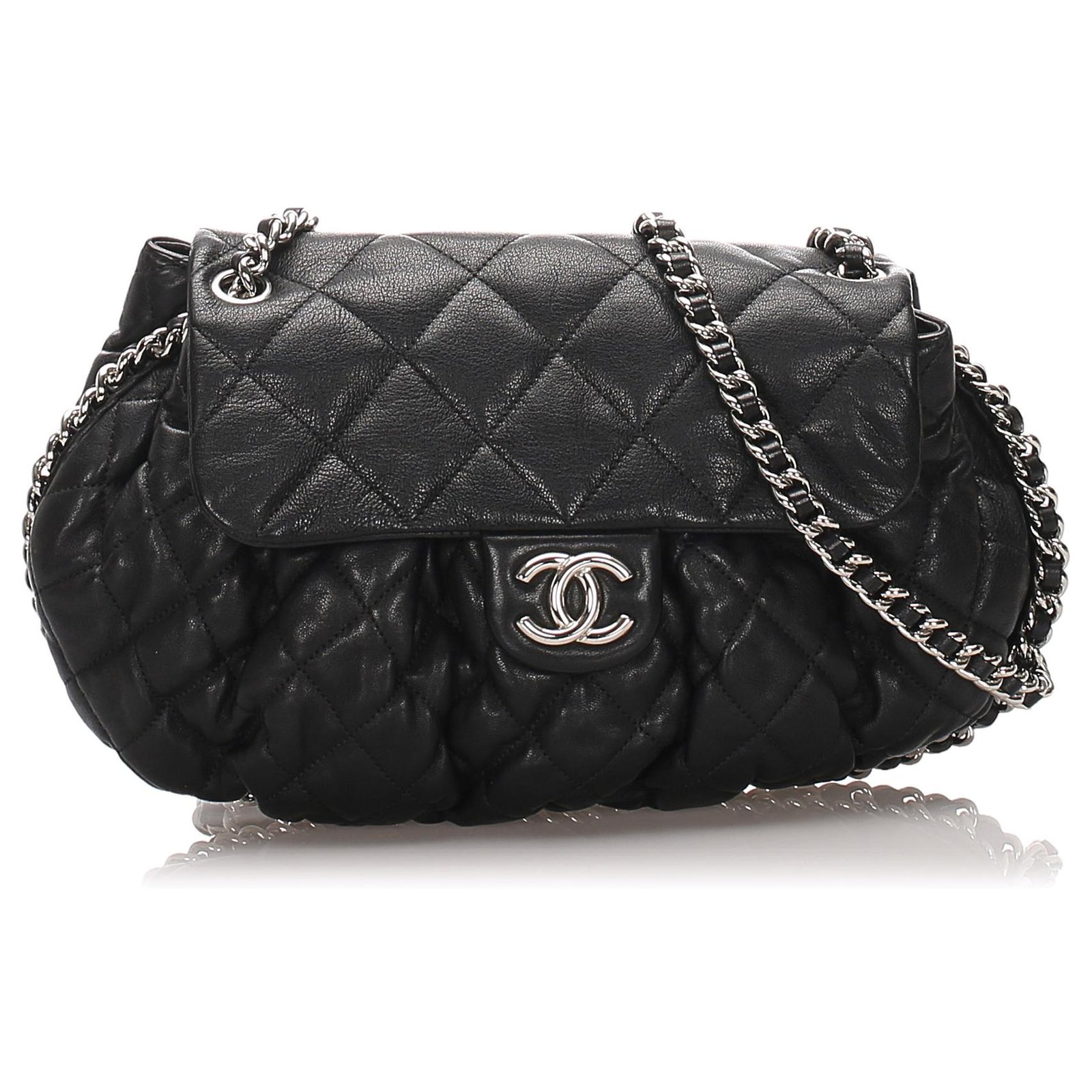 Chanel Black Large Chain Around Messenger Bag Leather ref.184701 - Joli  Closet