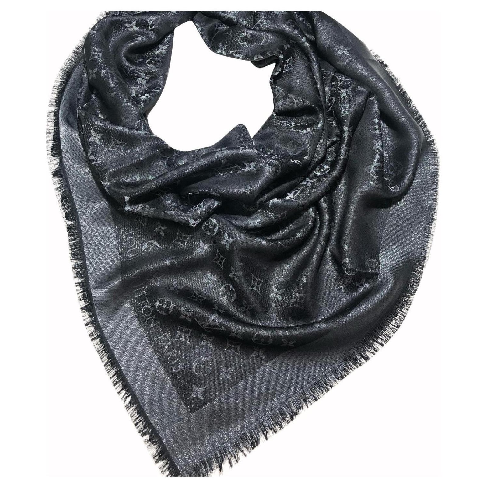 Louis Louise Louis Vuitton Monogram Shine Black Silk Wool Viscose  ref.185106 - Joli Closet