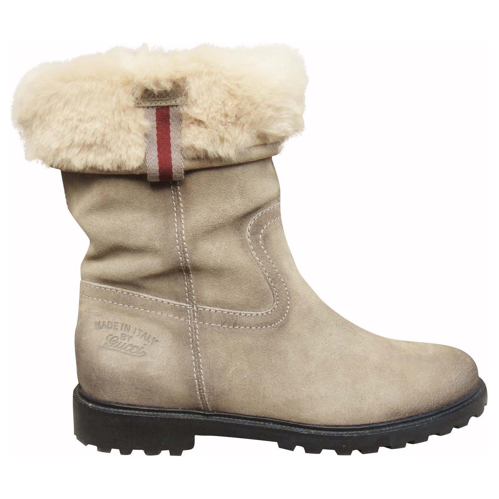 gucci boots fur