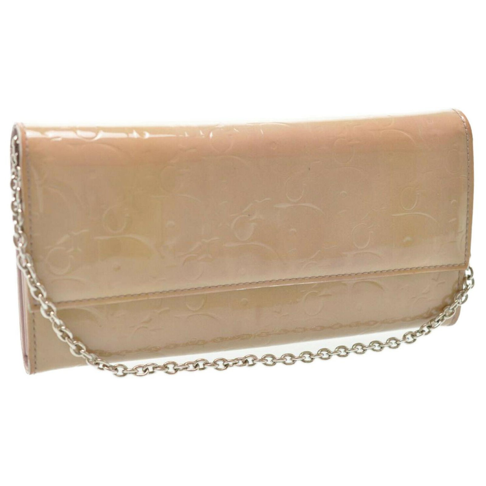 beige patent leather clutch