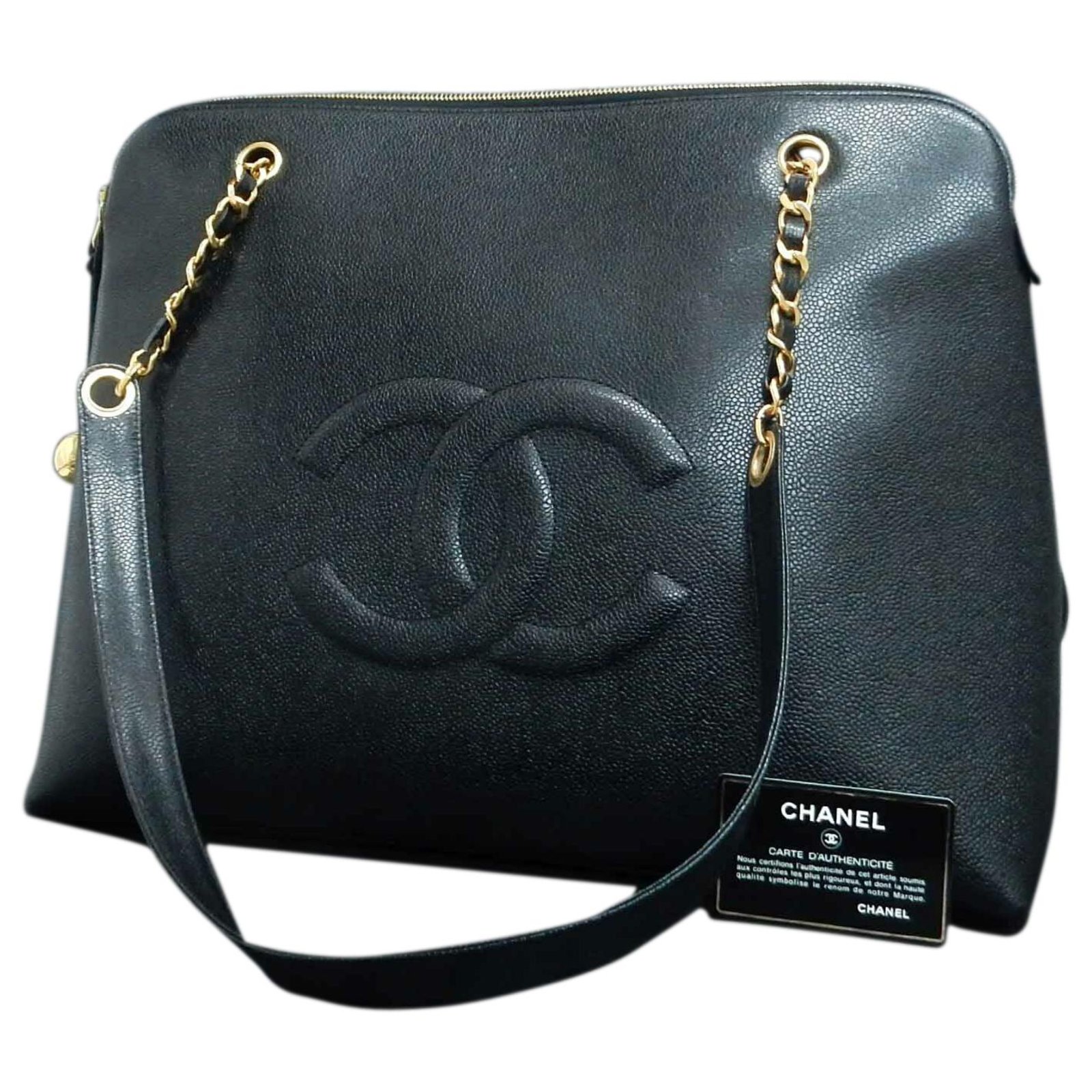 chanel caviar shoulder bag