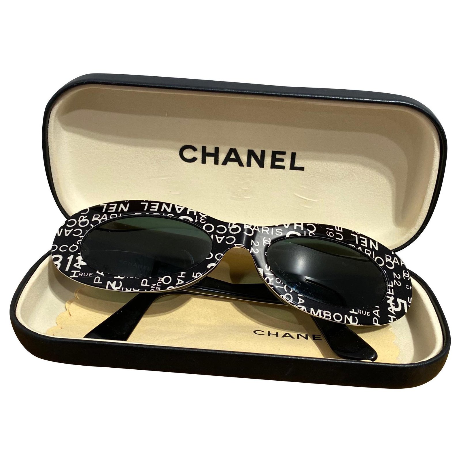 chanel case sunglasses