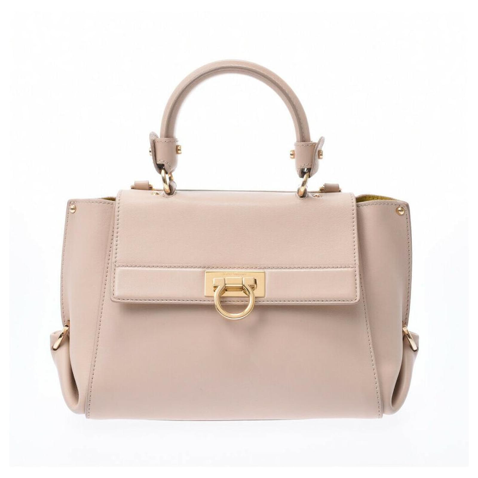 ferragamo sofia medium