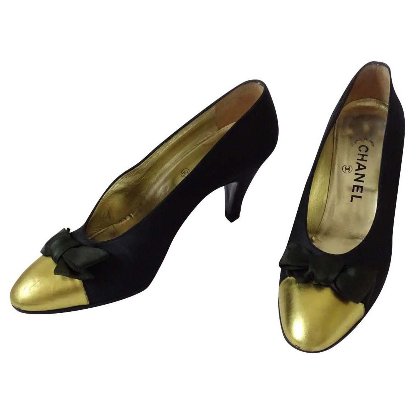 Chanel classic beige and black heels pumps shoes EU375 Leather ref167704   Joli Closet