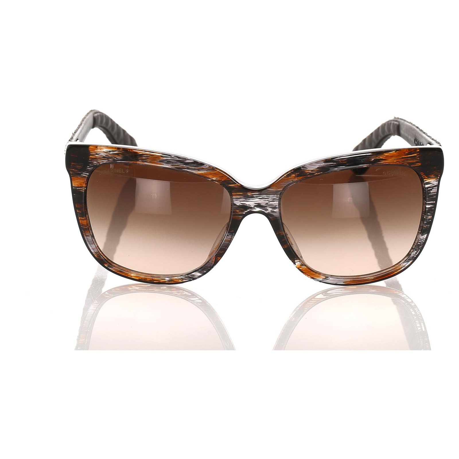Chanel Black Wayfarer Tinted Sunglasses Brown Plastic Denim Cloth  ref.194746 - Joli Closet