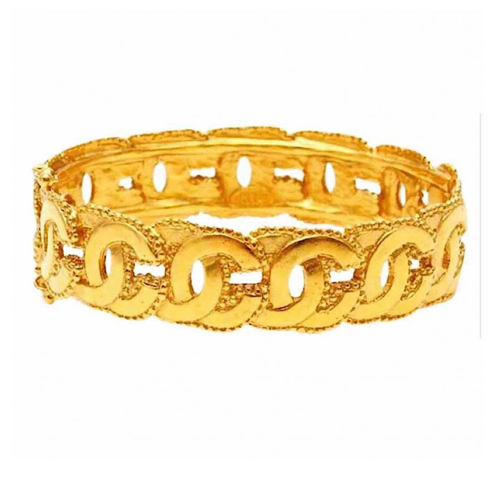 18K Yellow Gold Chanel Quilted Motif Coco Crush Bangle Bracelet