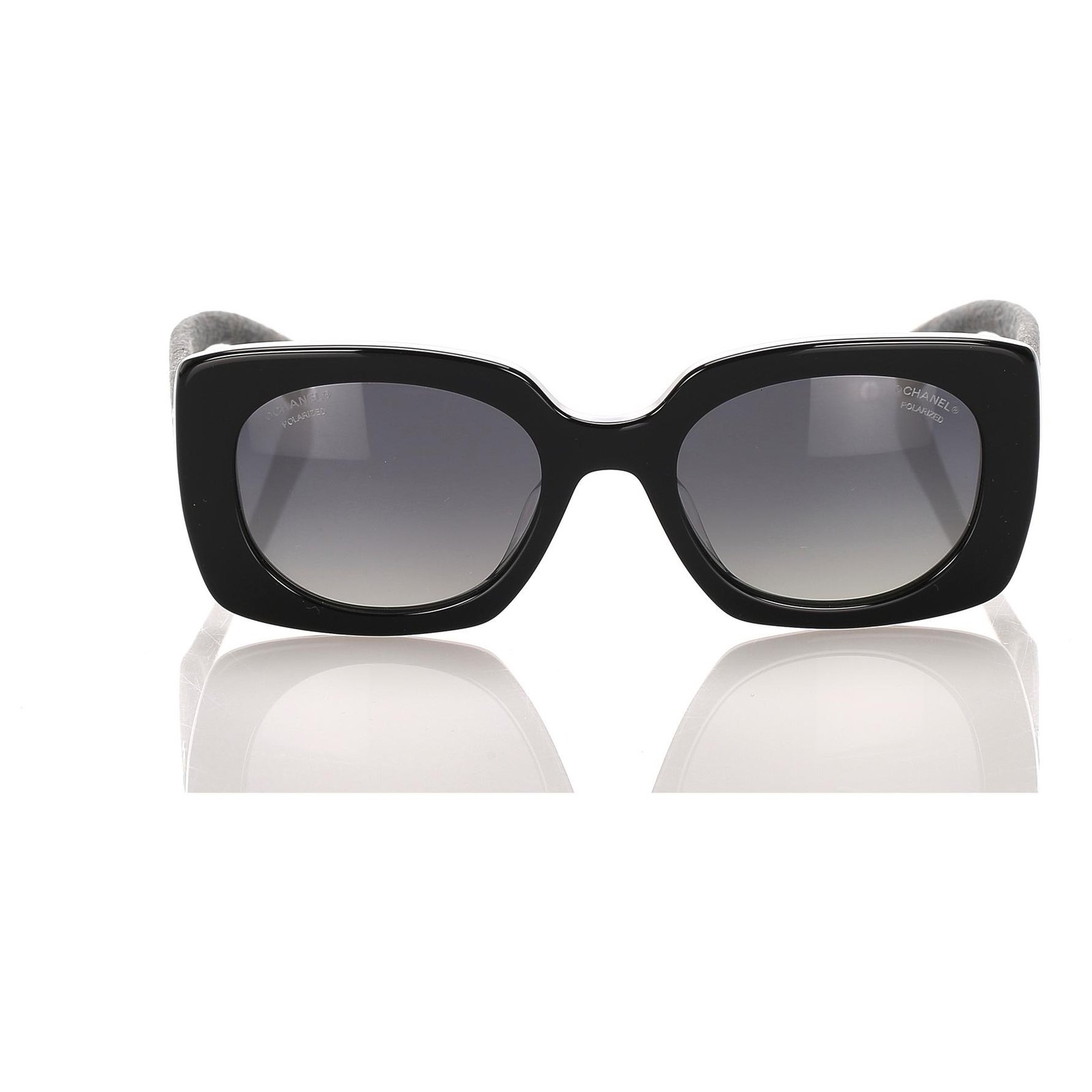 Chanel Black CC Tinted Sunglasses Plastic Denim Cloth ref.194993 - Joli  Closet
