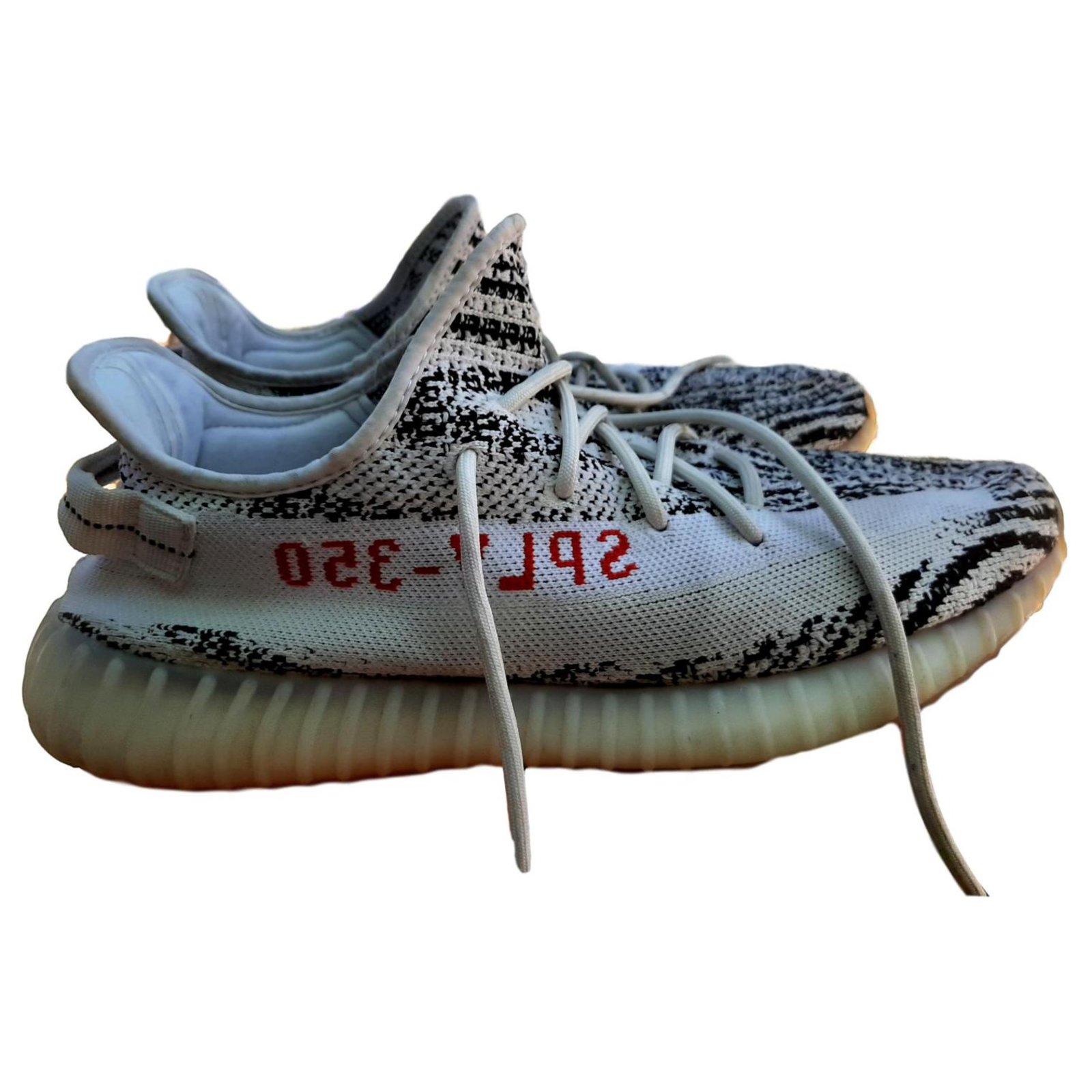 yeezy boots v2