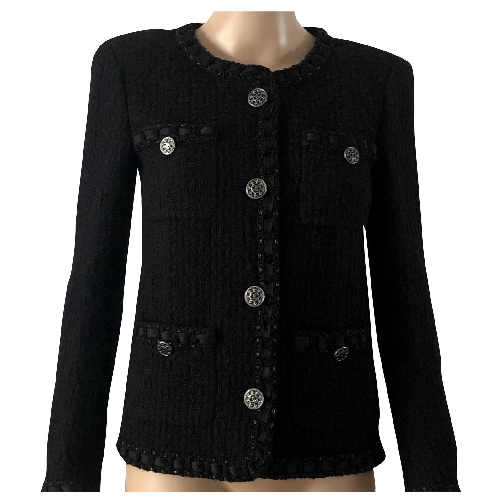 La petite veste noire tweed jacket Chanel Black size 34 FR in Tweed -  25543062