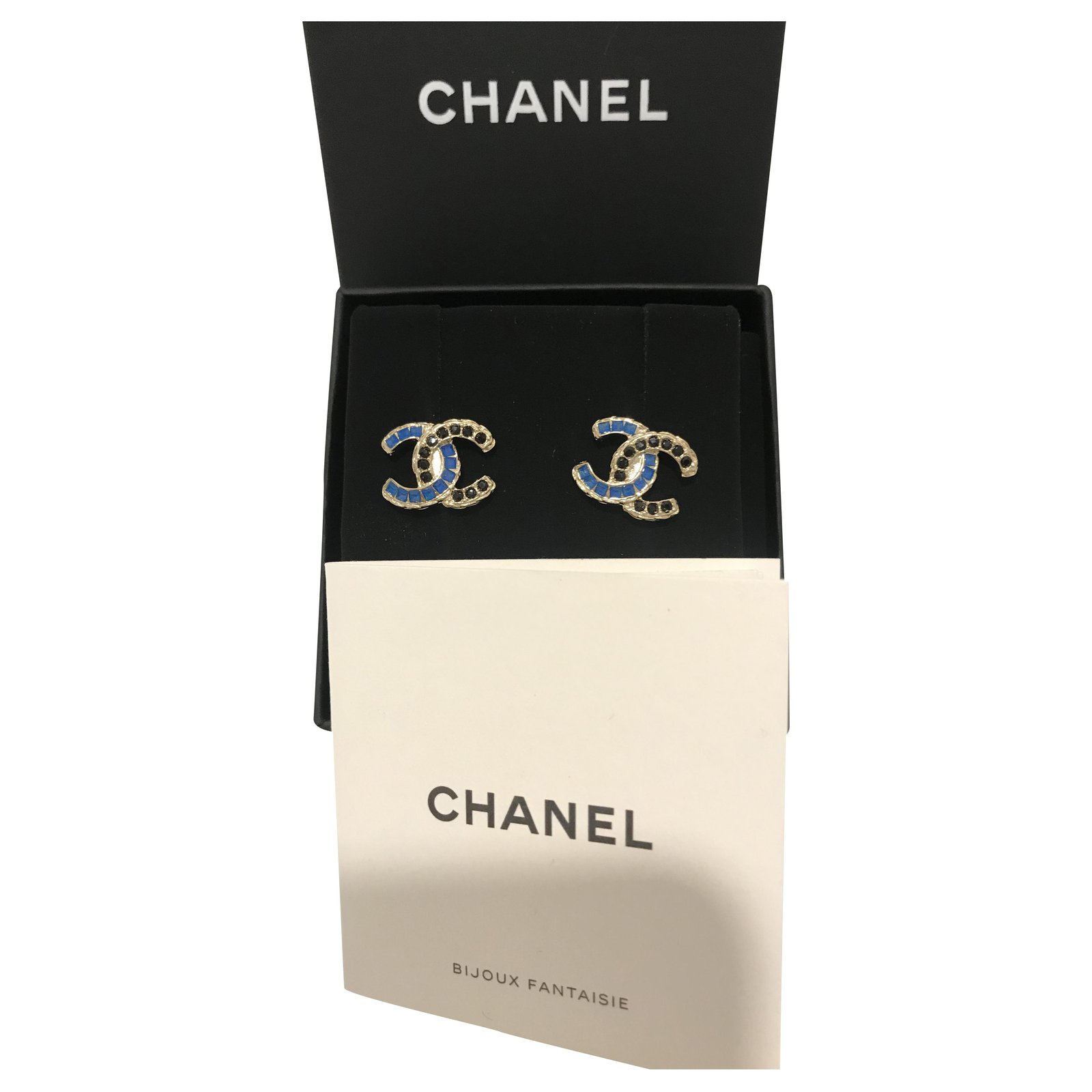 Chanel new CC earrings , in gold metal with blue and black