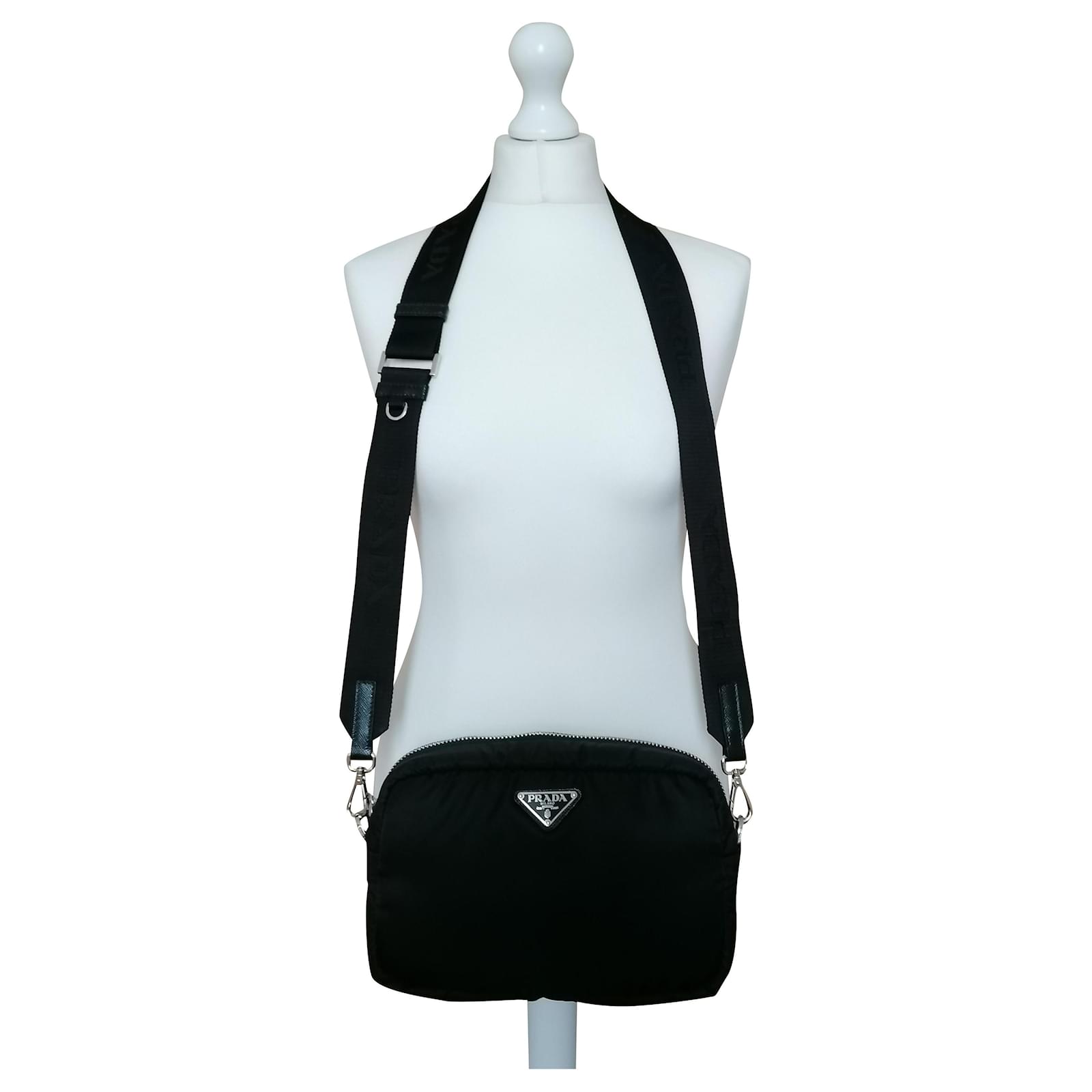 loungefly disney winnie the pooh hundred acre wood satchel bolsa