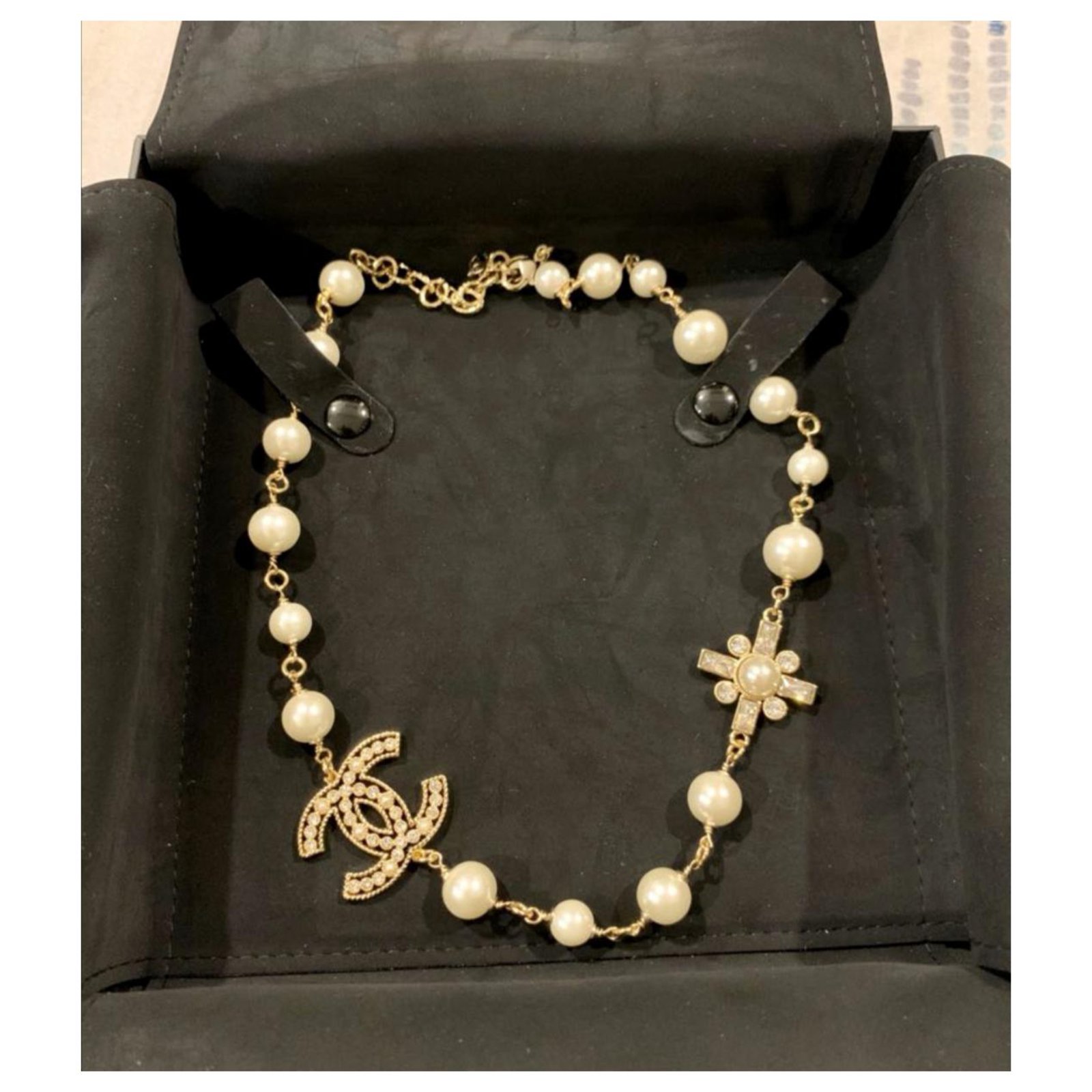 Chanel pearl necklace choker Golden ref.198055 - Joli Closet