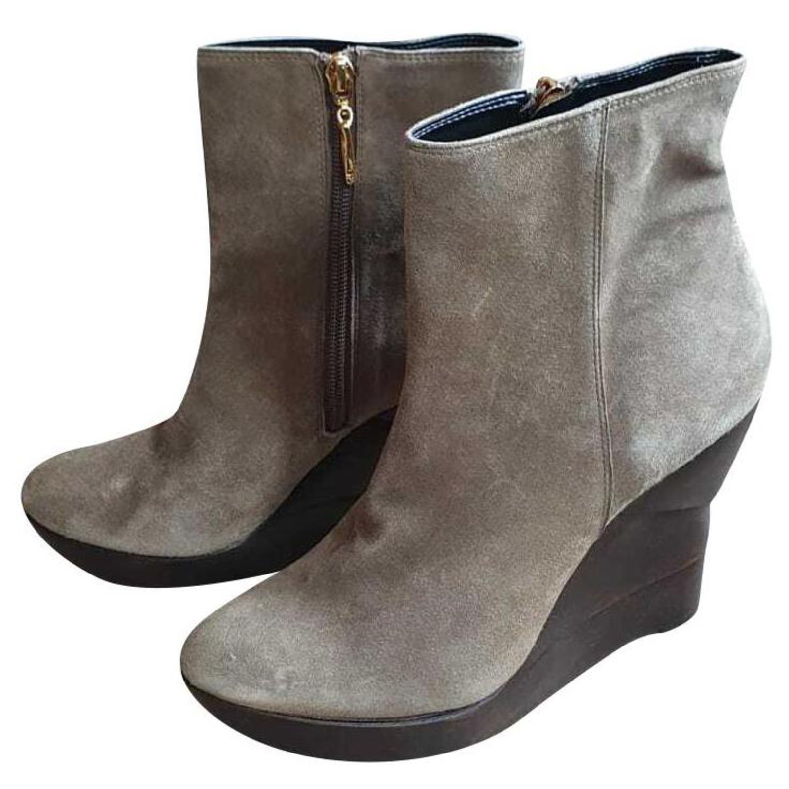 grey suede wedge shoes