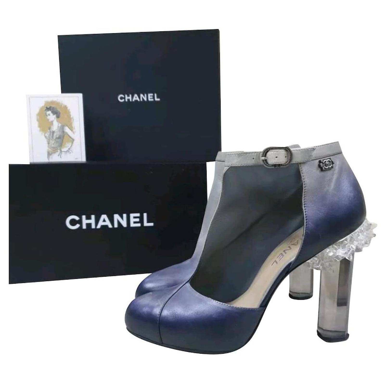 chaussure chanel transparente