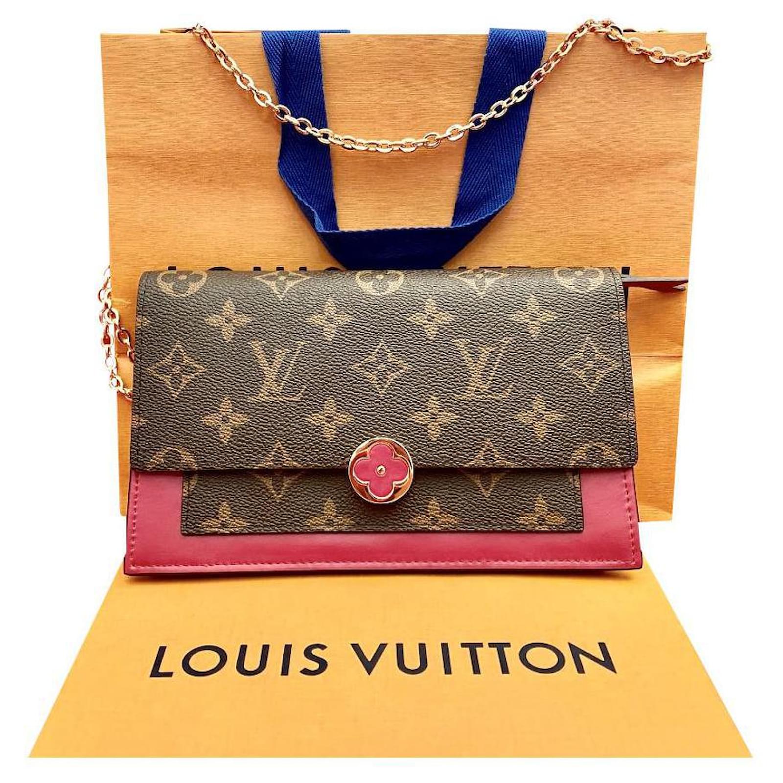 Louis Vuitton M67404 Marrone Pelle ref.201627 - Joli Closet