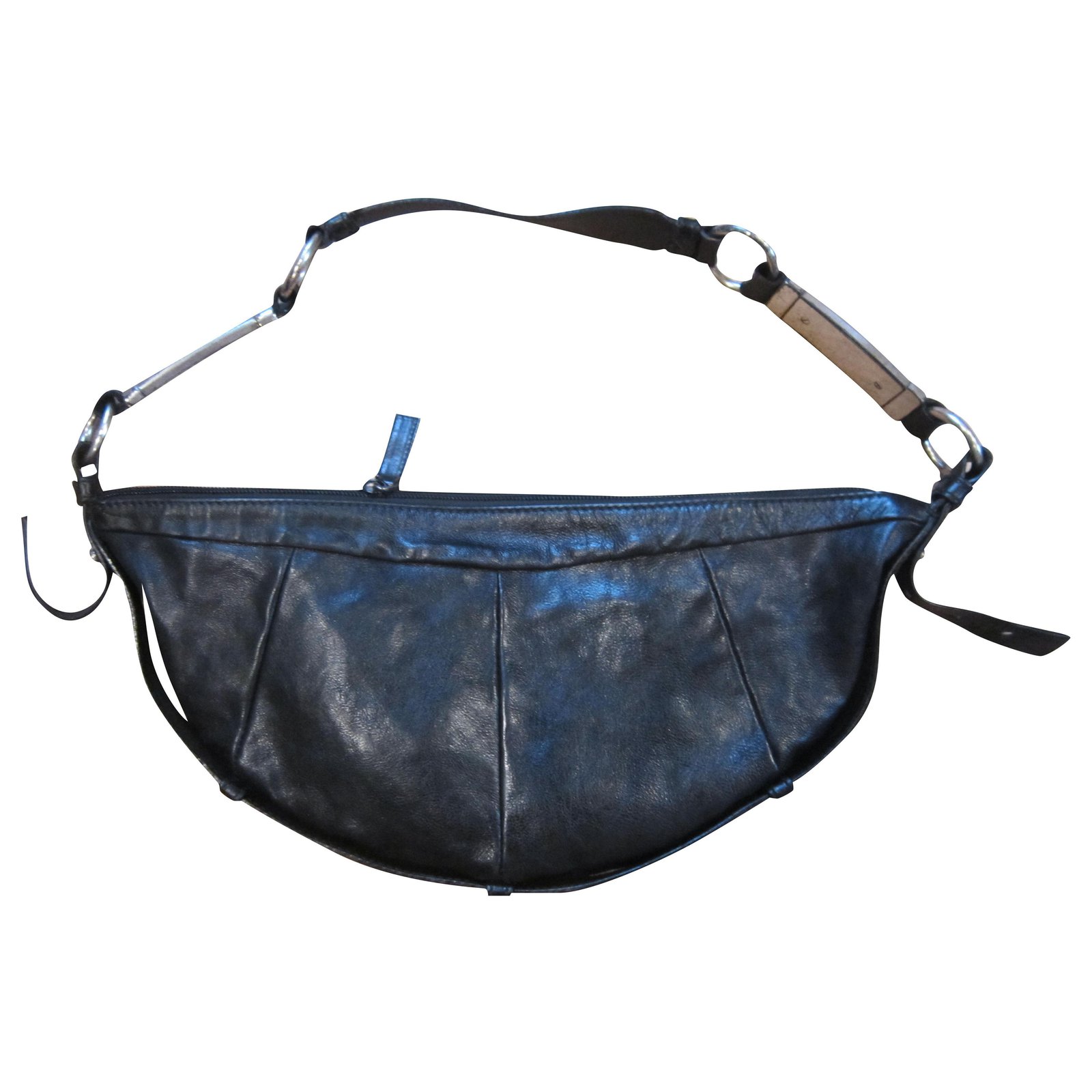 Mombasa leather handbag Yves Saint Laurent Black in Leather - 31196552