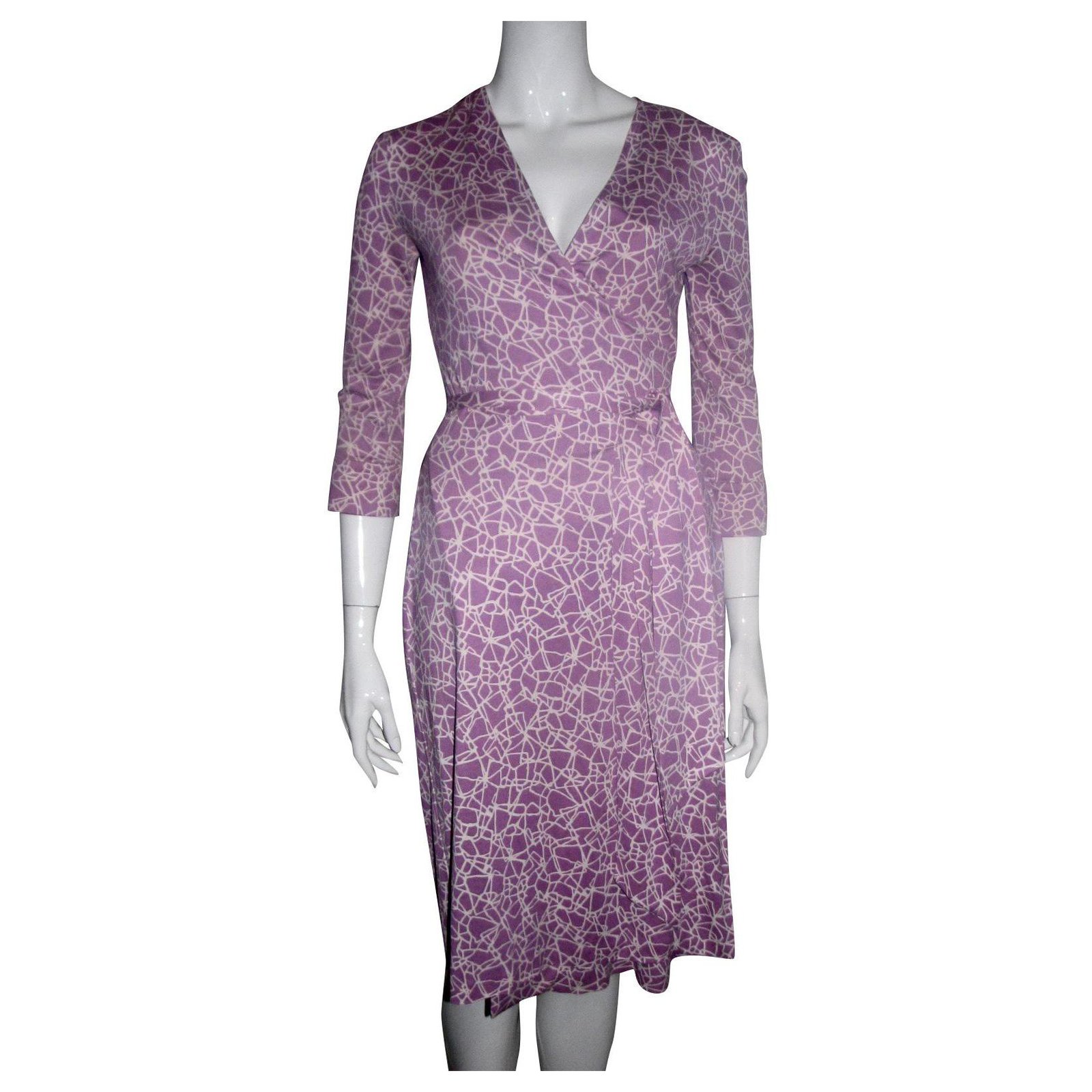 Diane Von Furstenberg DvF Julian wrap dress (Vintage) Pink White Purple  Silk ref.203362 - Joli Closet