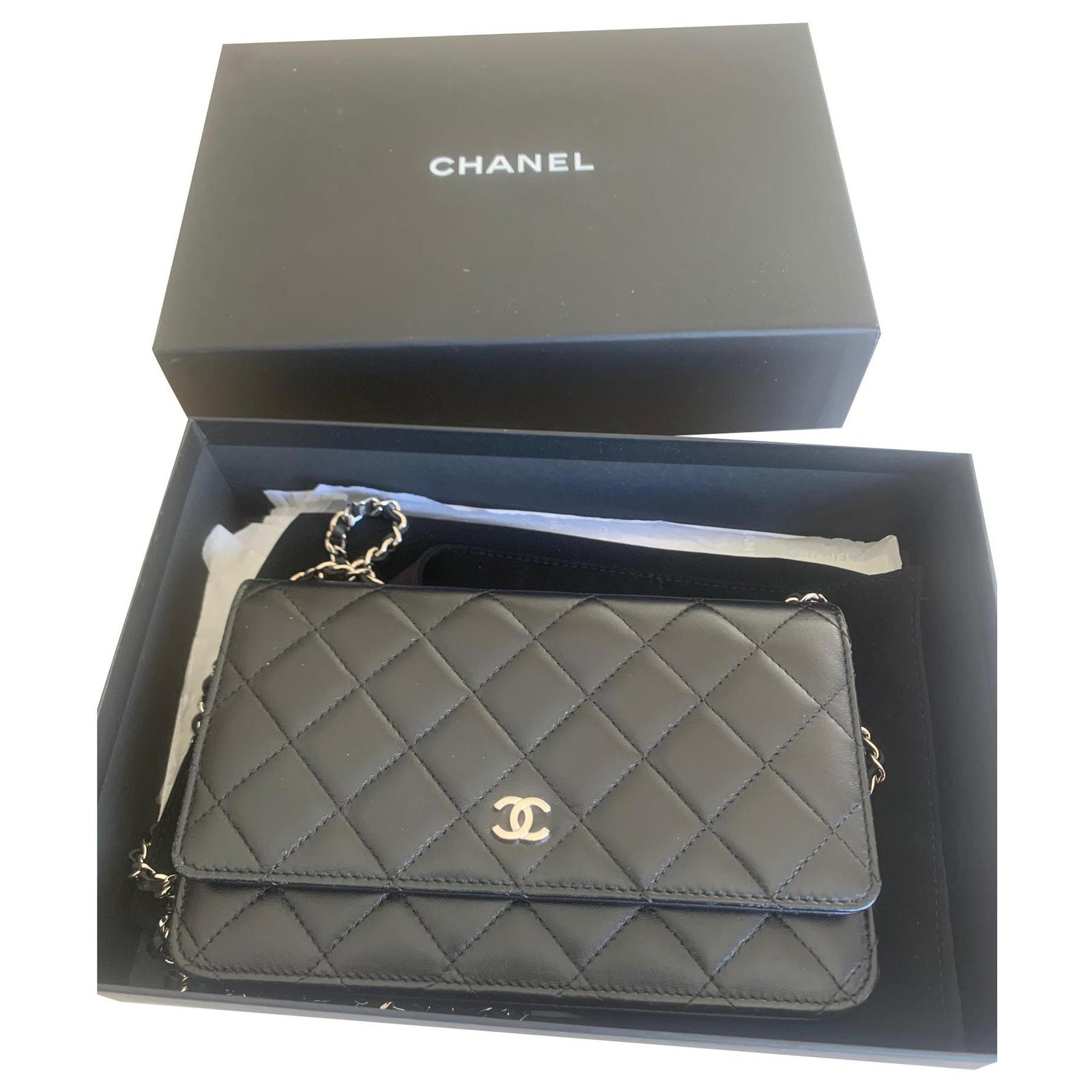 Chanel Wallet on Chain shoulder bag in black quilted leather ref.203493 -  Joli Closet