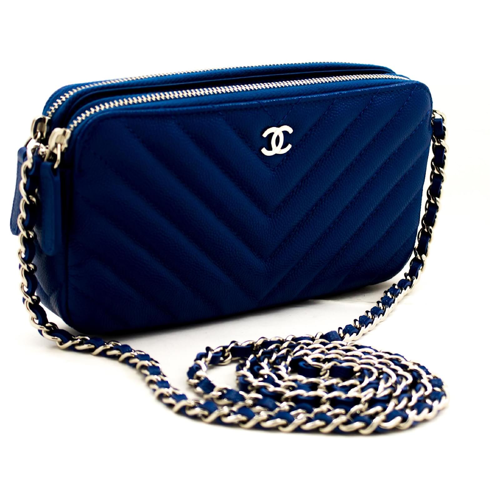 chanel blue crossbody bolsa