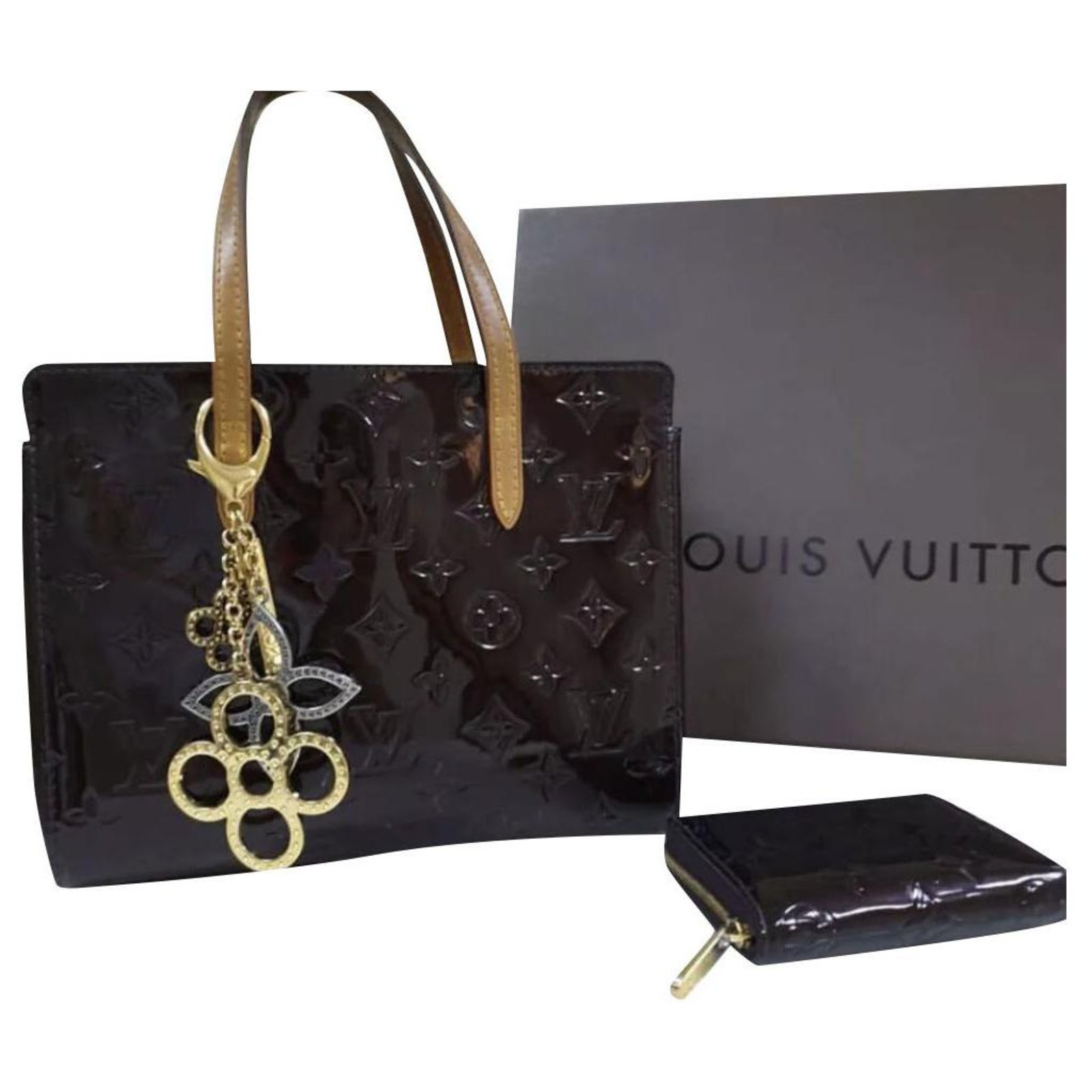 LOUIS VUITTON Catalina Vernis Leather Satchel Bag Amarante