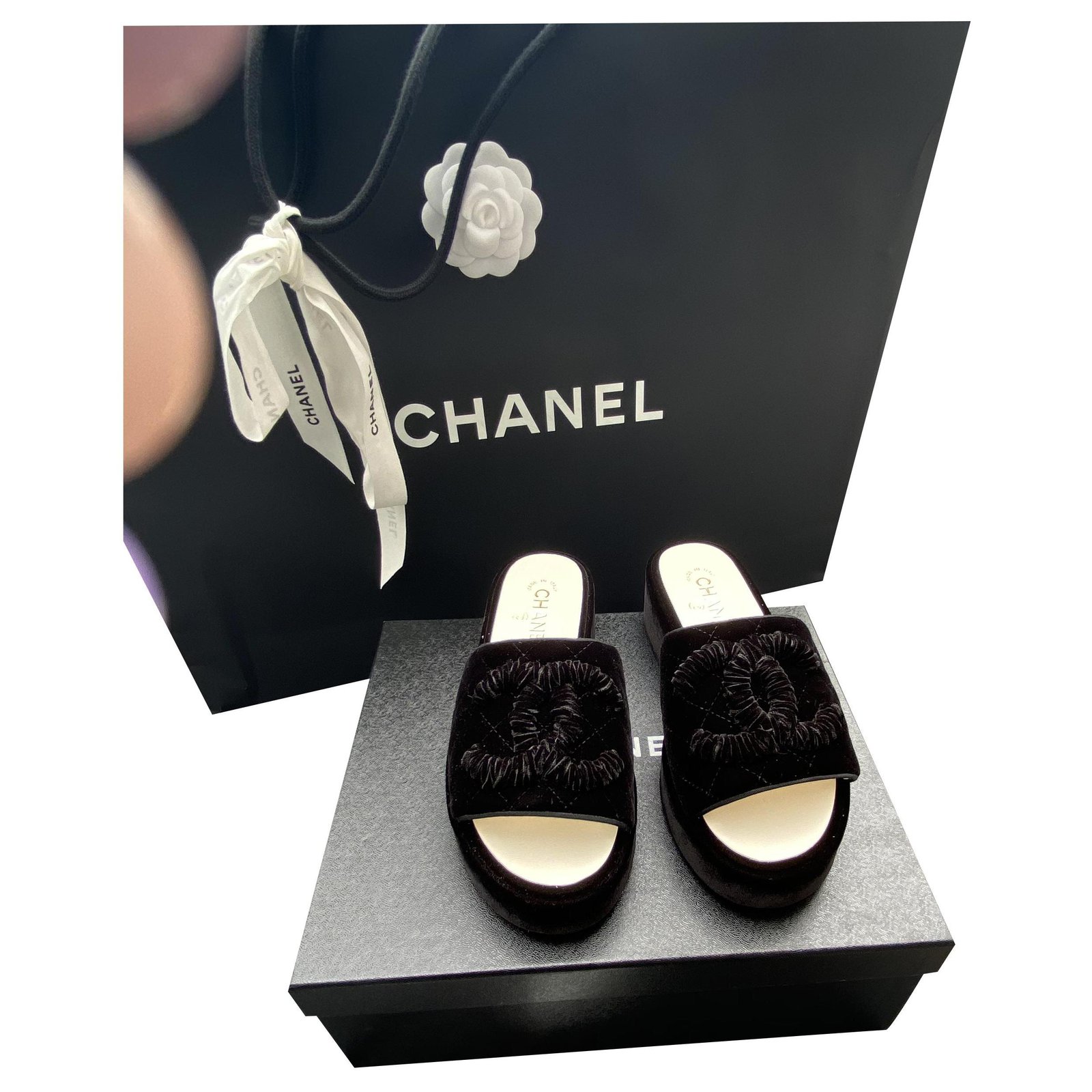 Chanel other Black Velvet ref.207456 - Joli Closet