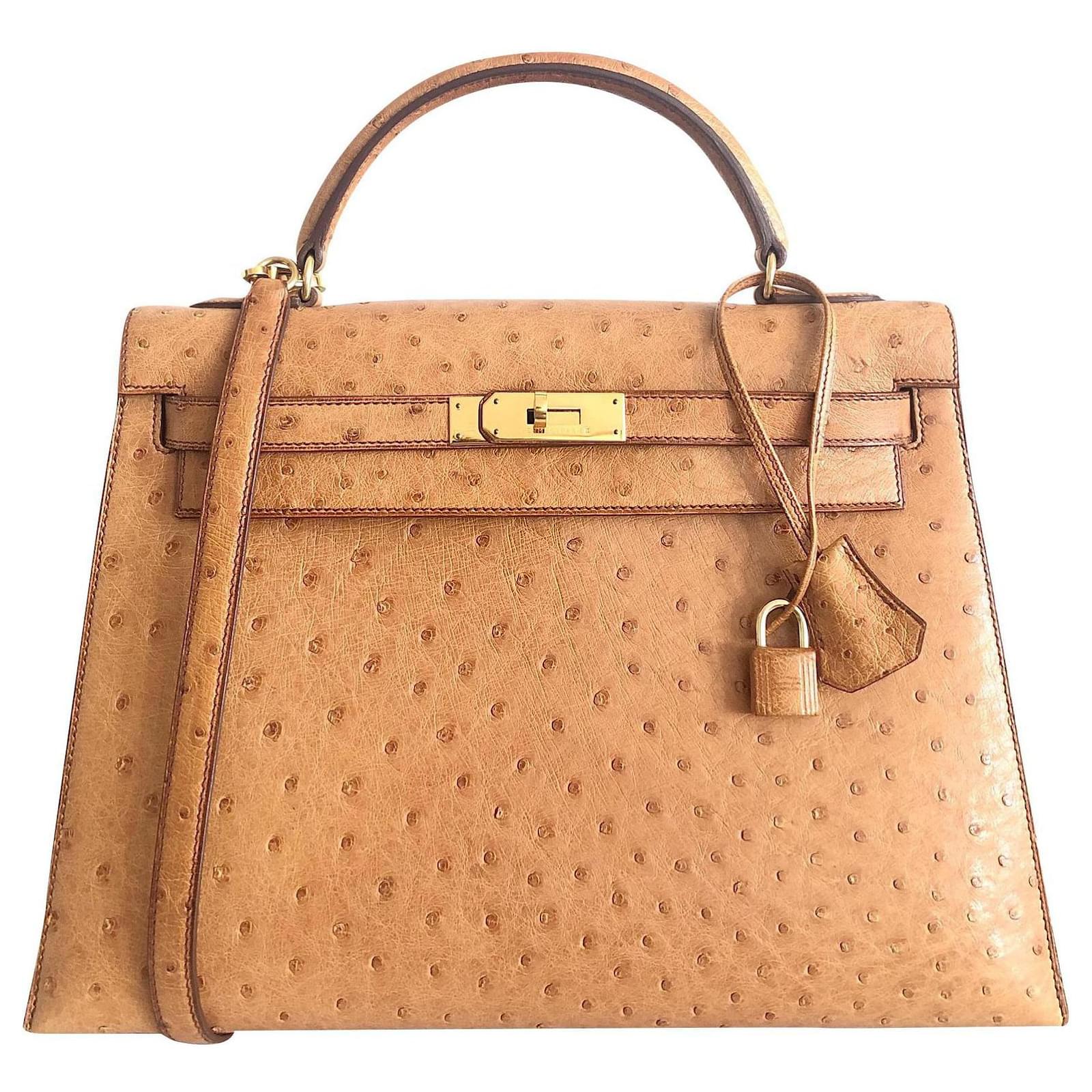 Hermès hermes kelly 32 in Ostrich Gold Light brown Exotic leather  ref.210592 - Joli Closet