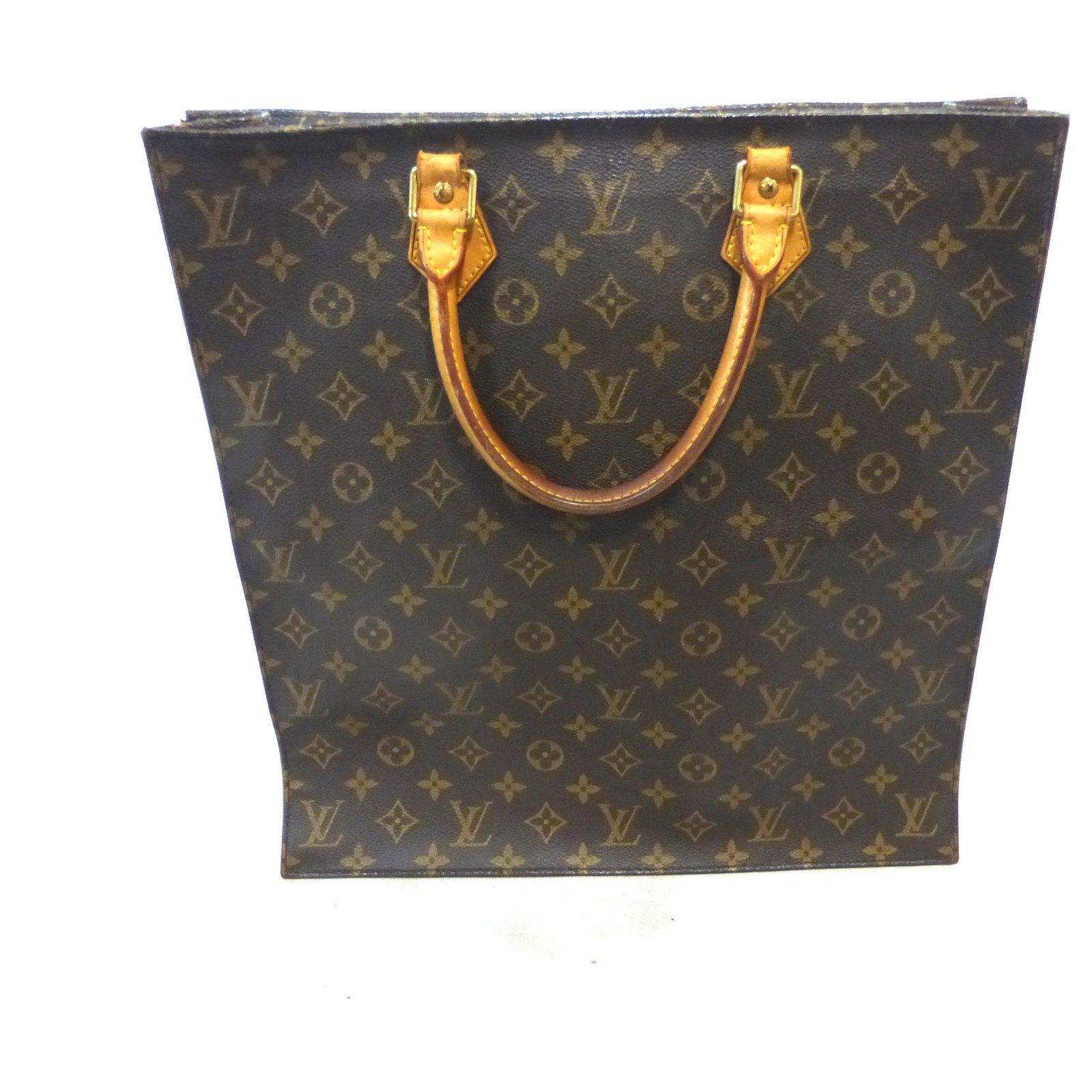 flat louis vuitton bag