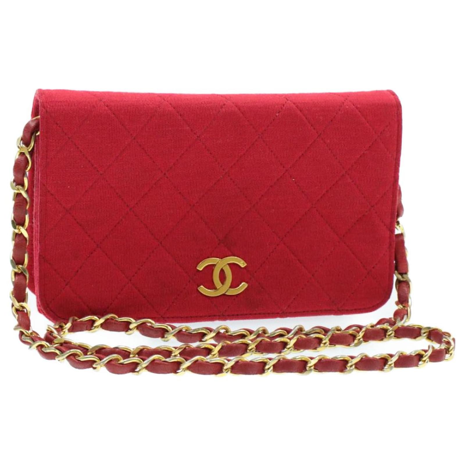 Chanel shoulder bag Red Tweed ref.212376 Joli Closet