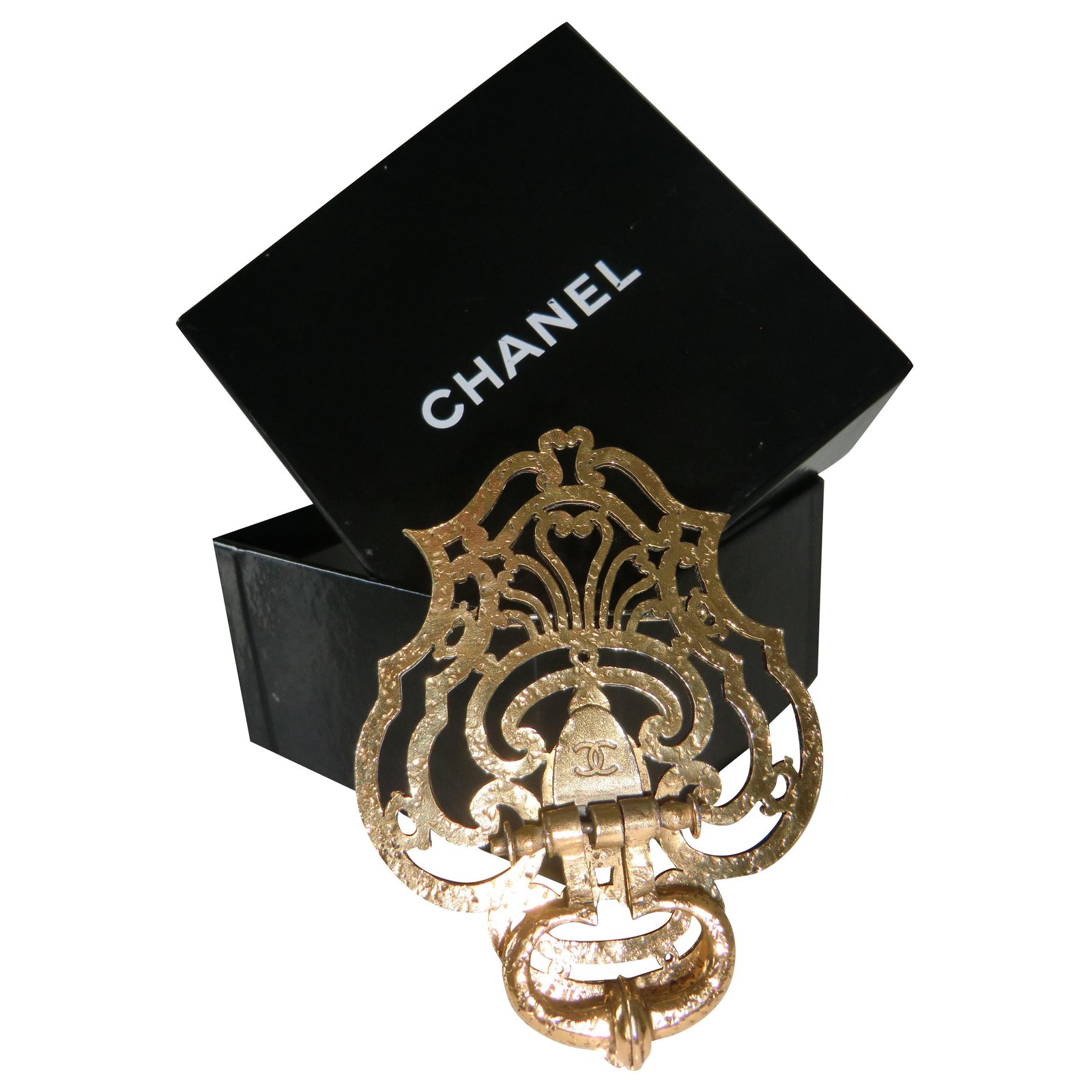 Vintage Chanel brooch
