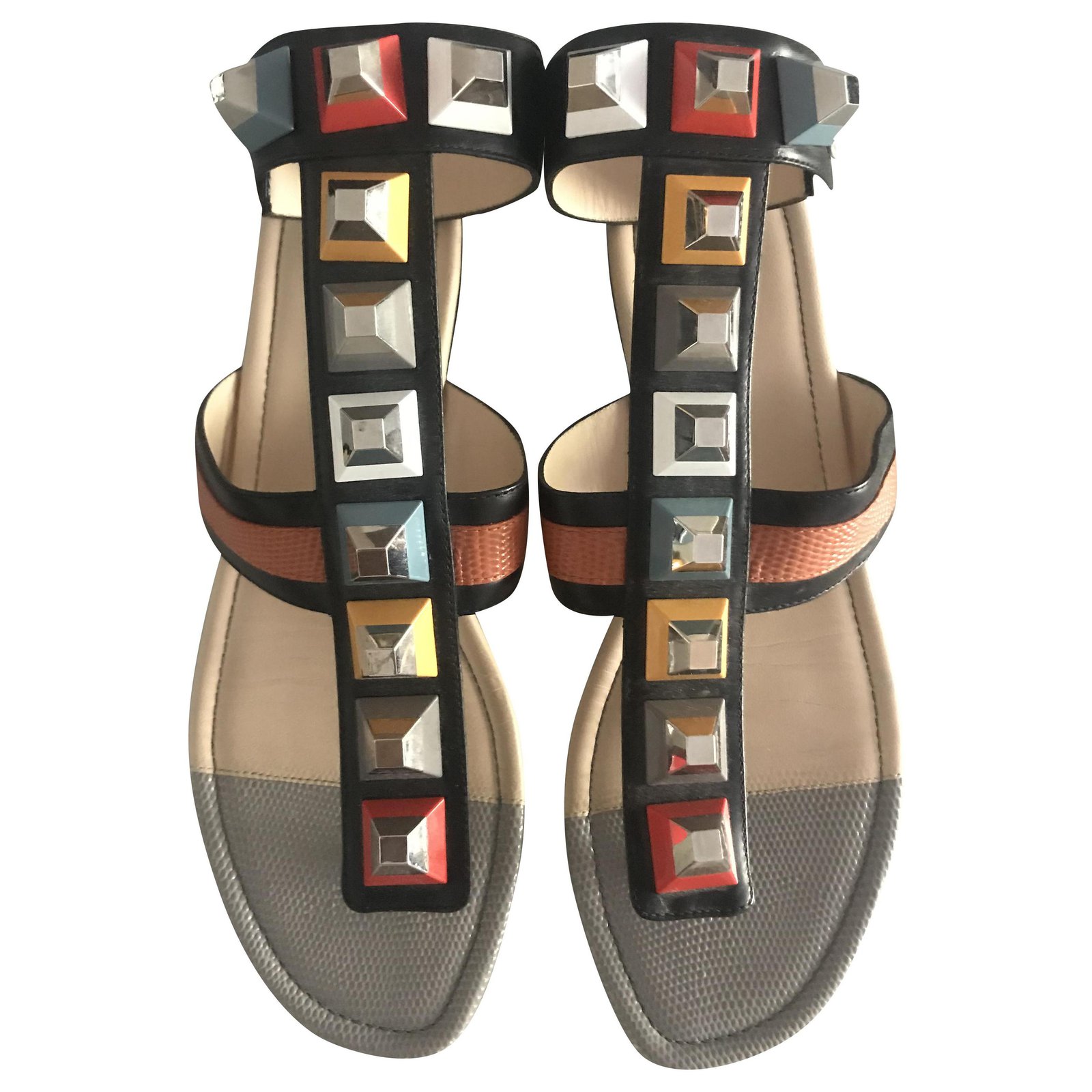 sandales fendi