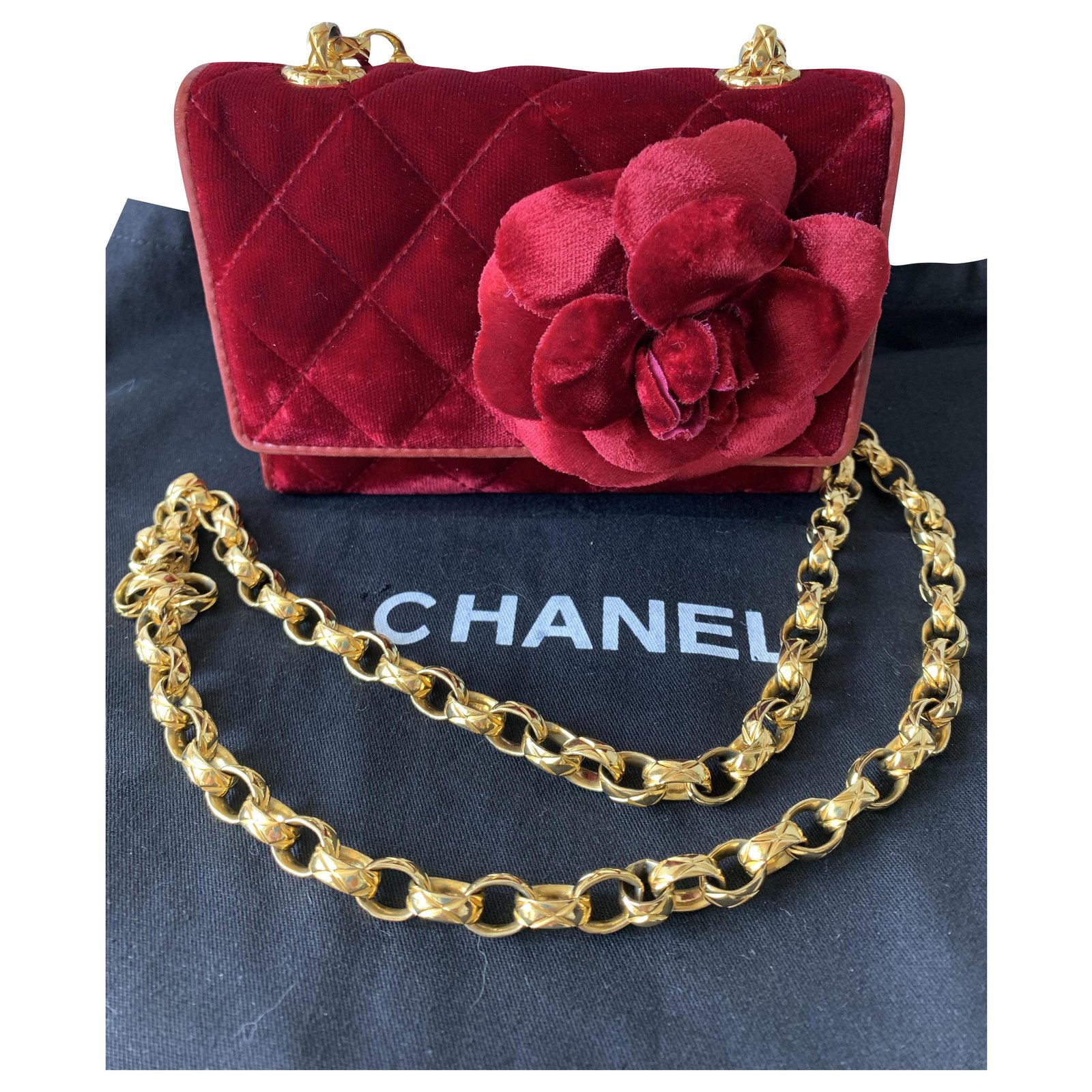 Chanel Handbags Dark red Velvet ref.214153 - Joli Closet