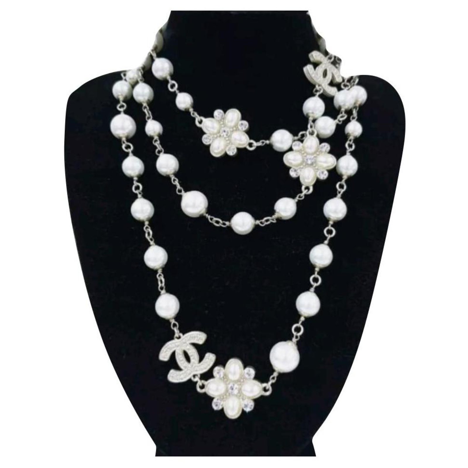 chanel pearl flower necklace gold