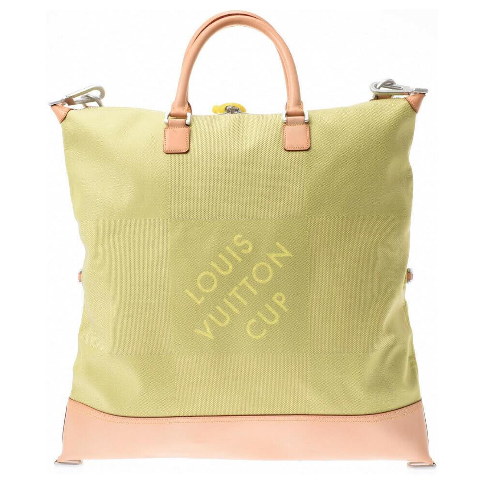 Louis Vuitton Tote bag Green Cotton ref.220166 Joli Closet