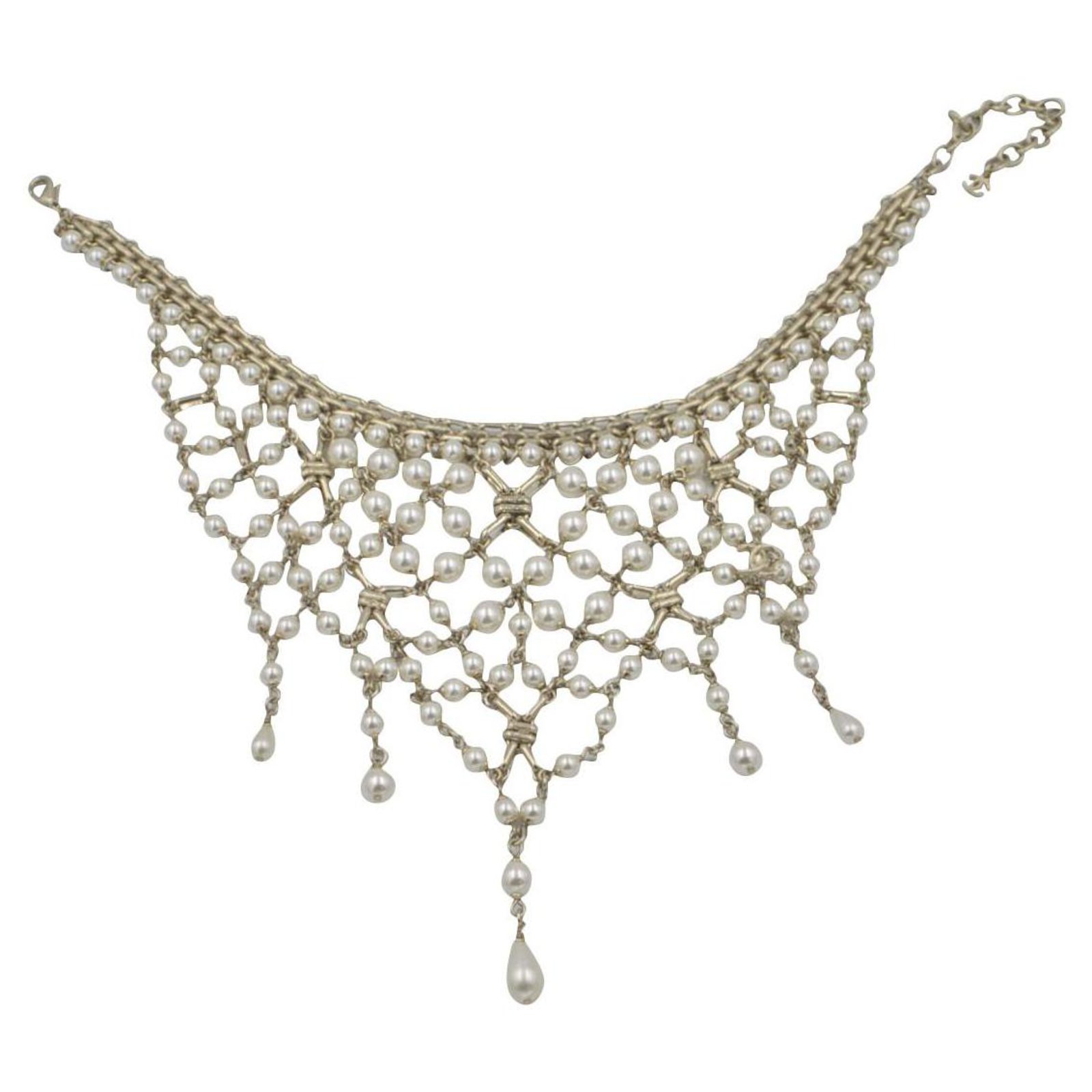 Chanel Reissue chain and fake pearl 2010's White Metal ref.220308 - Joli  Closet