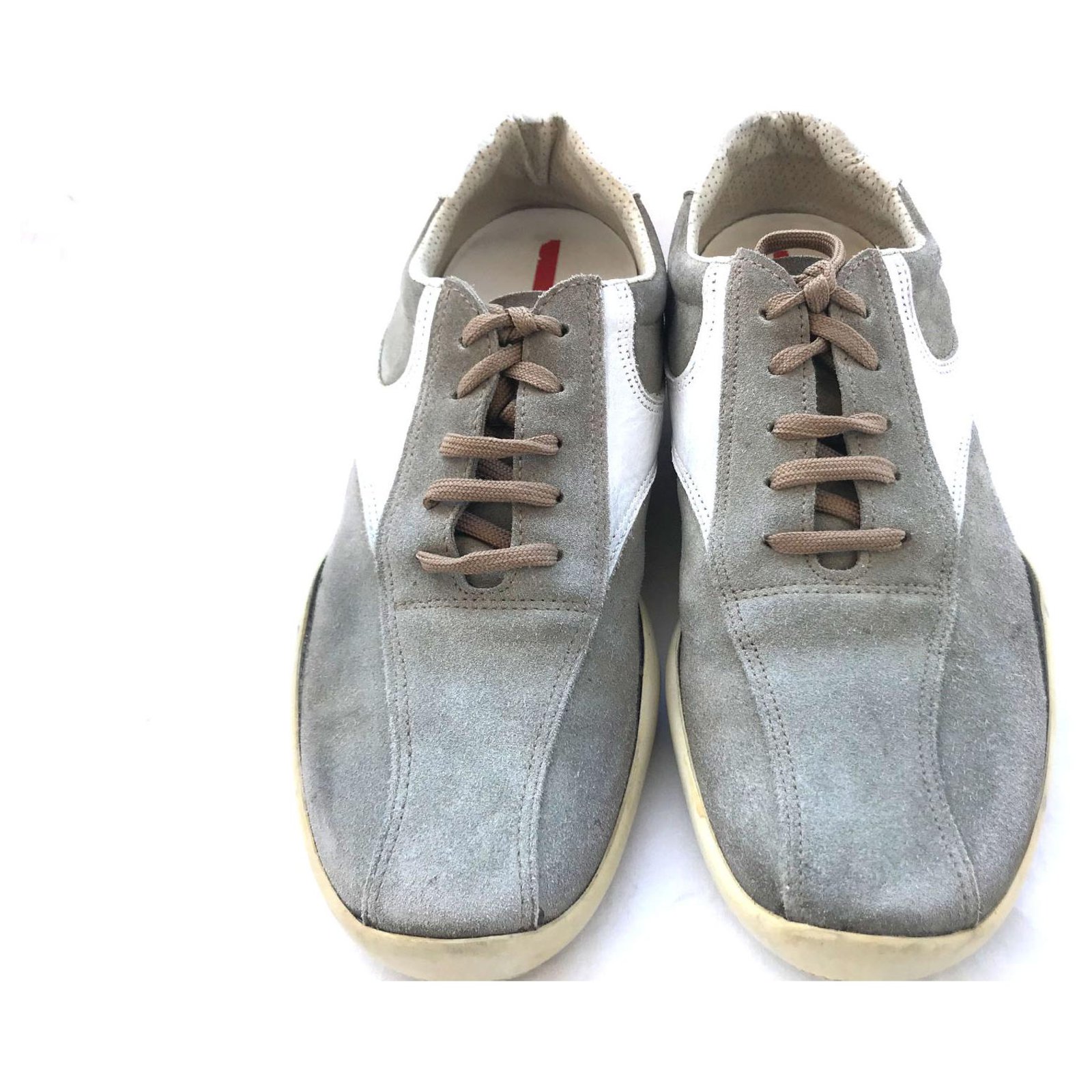 weefgetouw innovatie hoofdzakelijk Prada Sneakers Grey Suede ref.220672 - Joli Closet