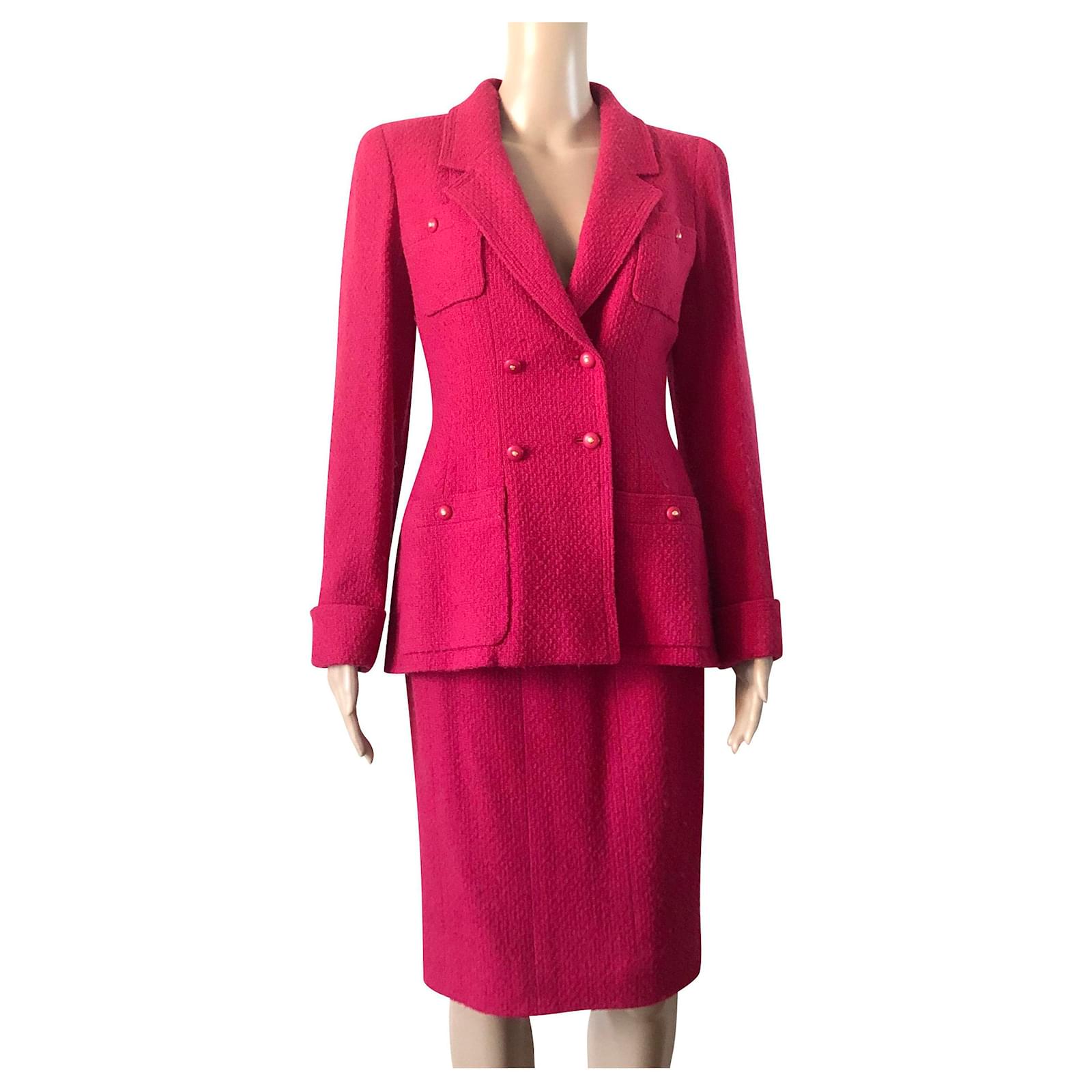 Chanel Pink suit Wool ref.222415 - Joli Closet