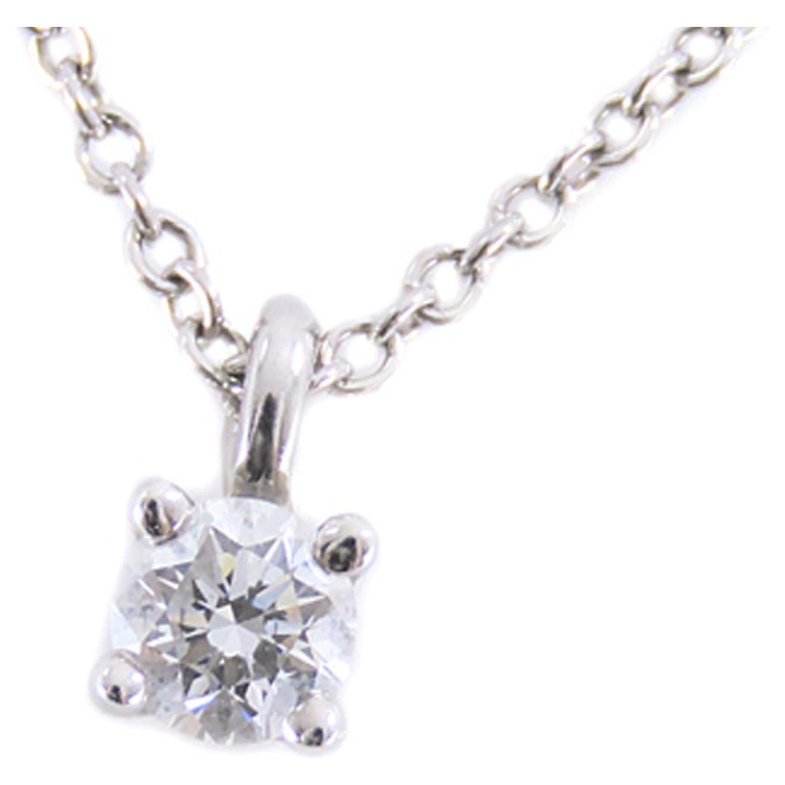 tiffany solitaire diamond pendant