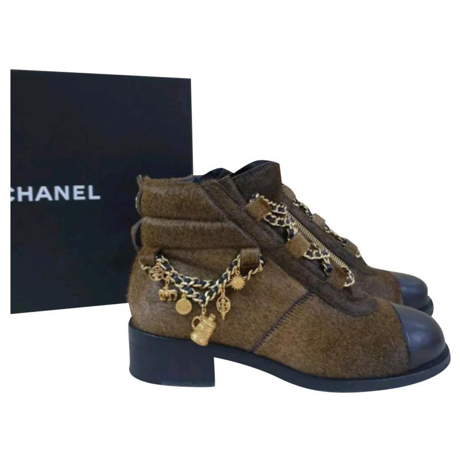 Chanel Paris - Salzburg Brown Fur Ankle Boots CC Sz.38 Leather ref