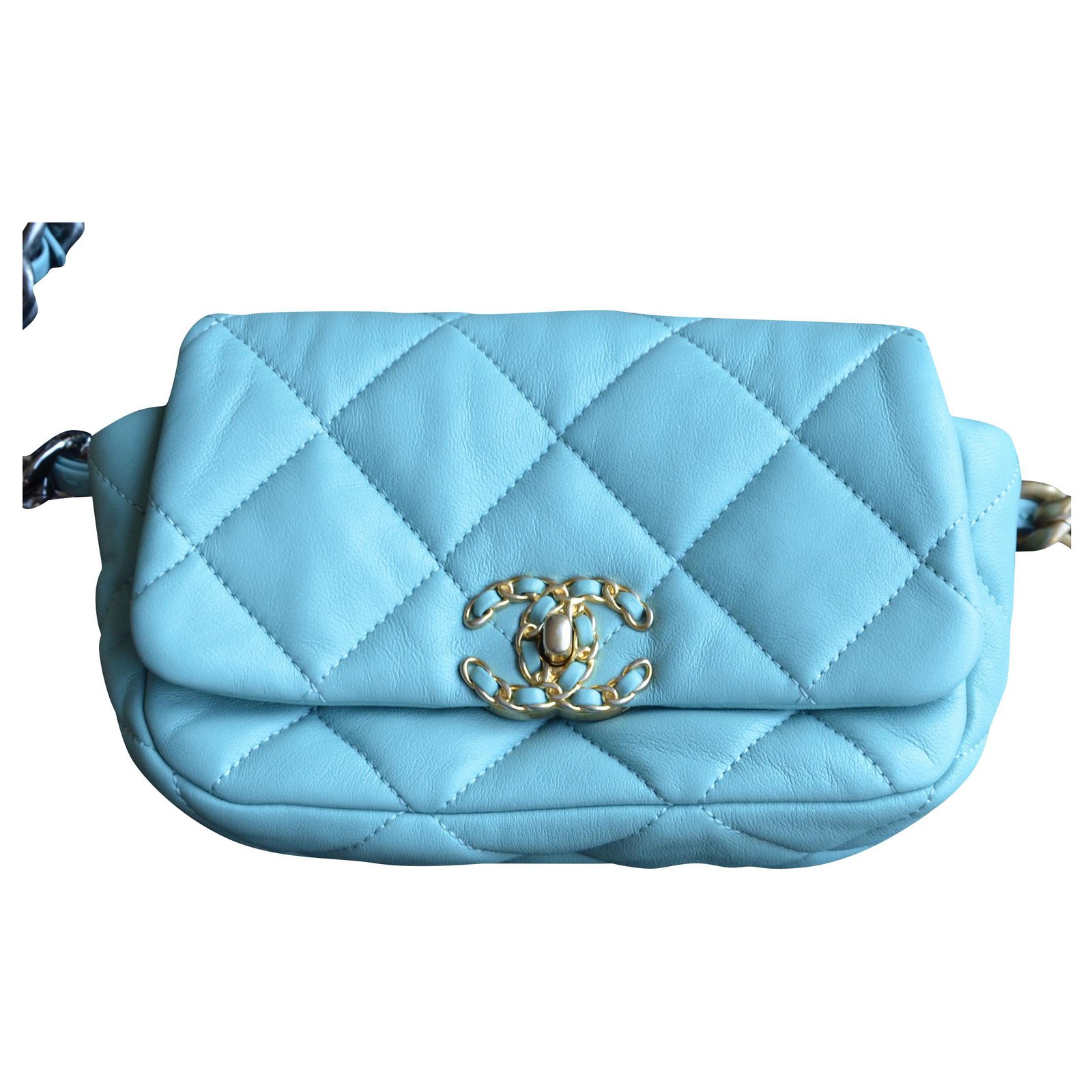 Chanel 19 Chanel bag 19 mini Blue Golden Light blue Turquoise Leather  ref.225241 - Joli Closet