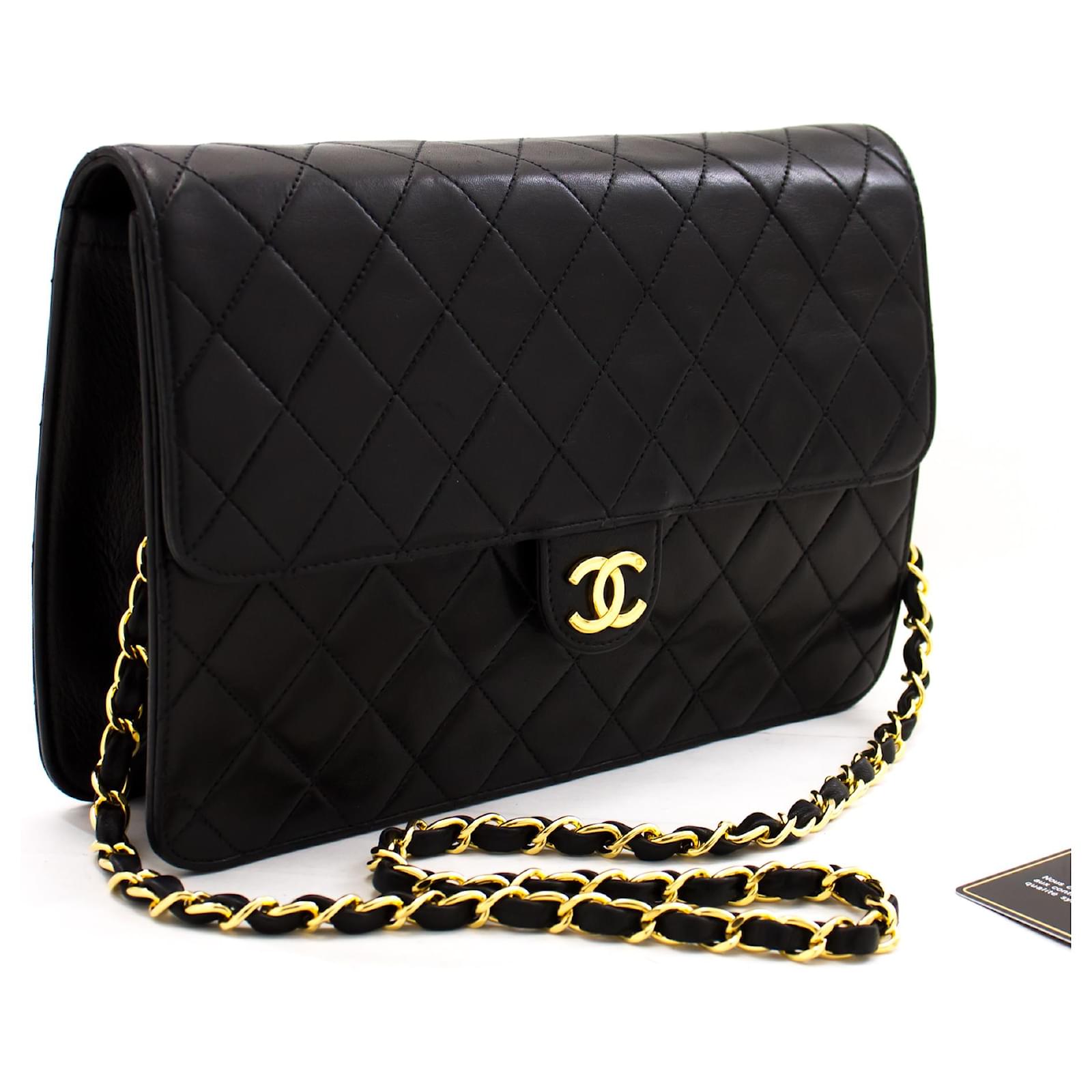 Pinko Borsa A Mano In Pelle Nera Trapuntata – Modello Chevron, Dimensione 23x14x8,5 Cm, Tracolla Regolabile, Finiture Oro Antico